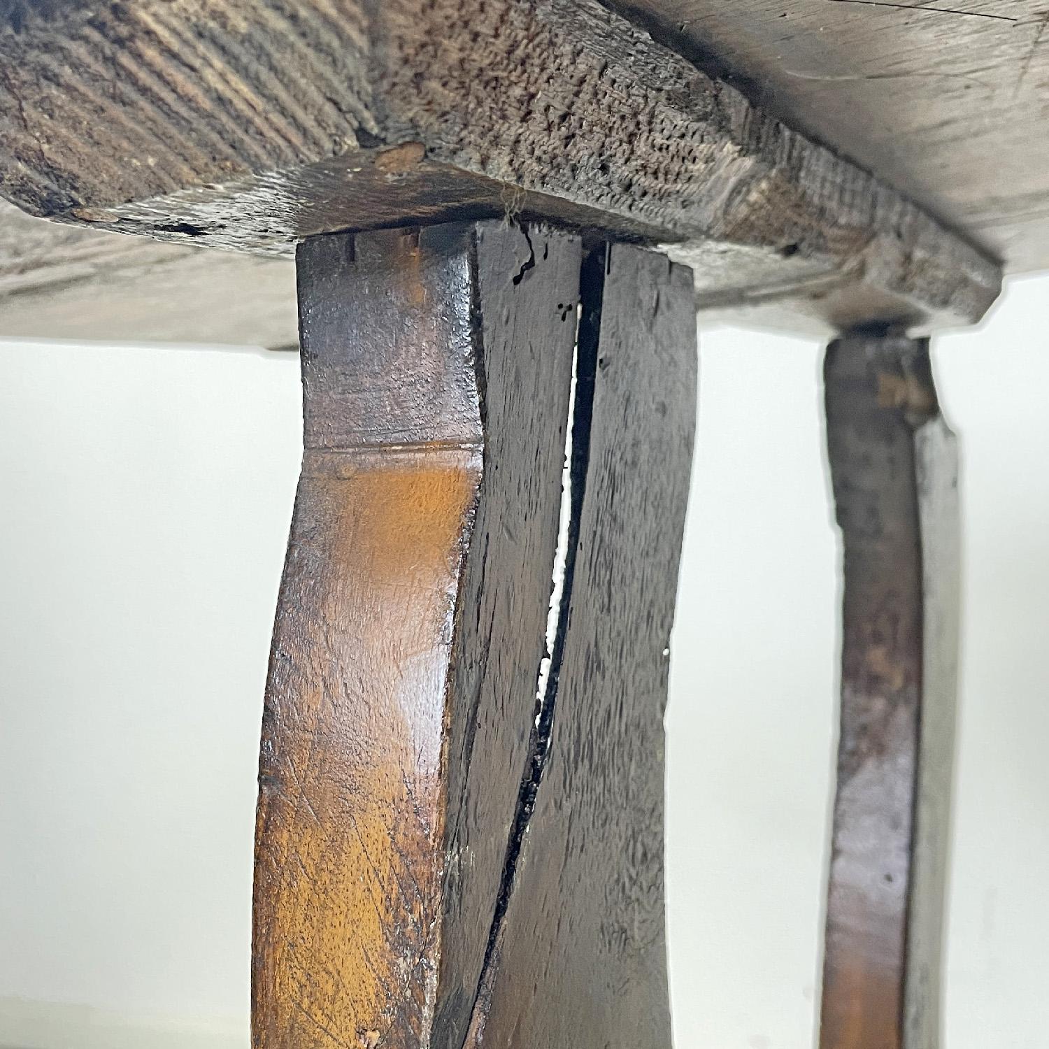 Italienischer antiker Holztisch mit Lyra-Beinen, 1800er Jahre im Angebot 10
