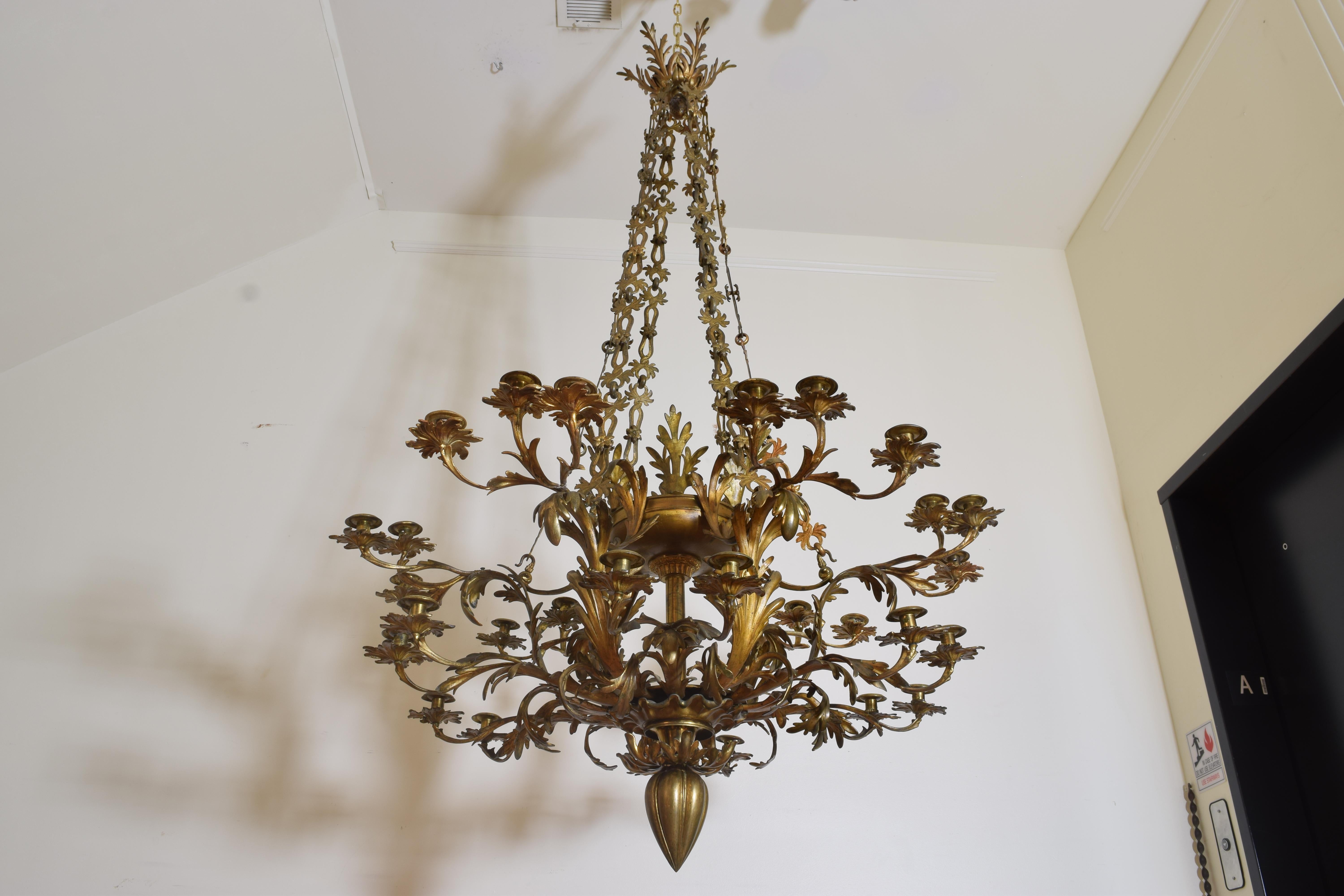 Italian, Apulia, Late Neoclassical Cast and Gilt Brass 30-Light Chandelier 1