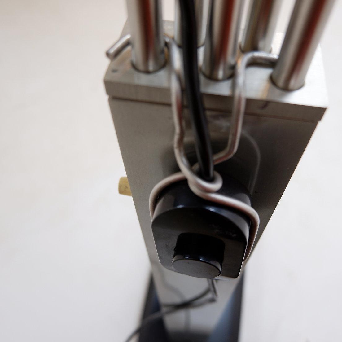 Lampada da terra ad arco italiana con 5 bracci in cromo spazzolato - anni '70 in vendita 1