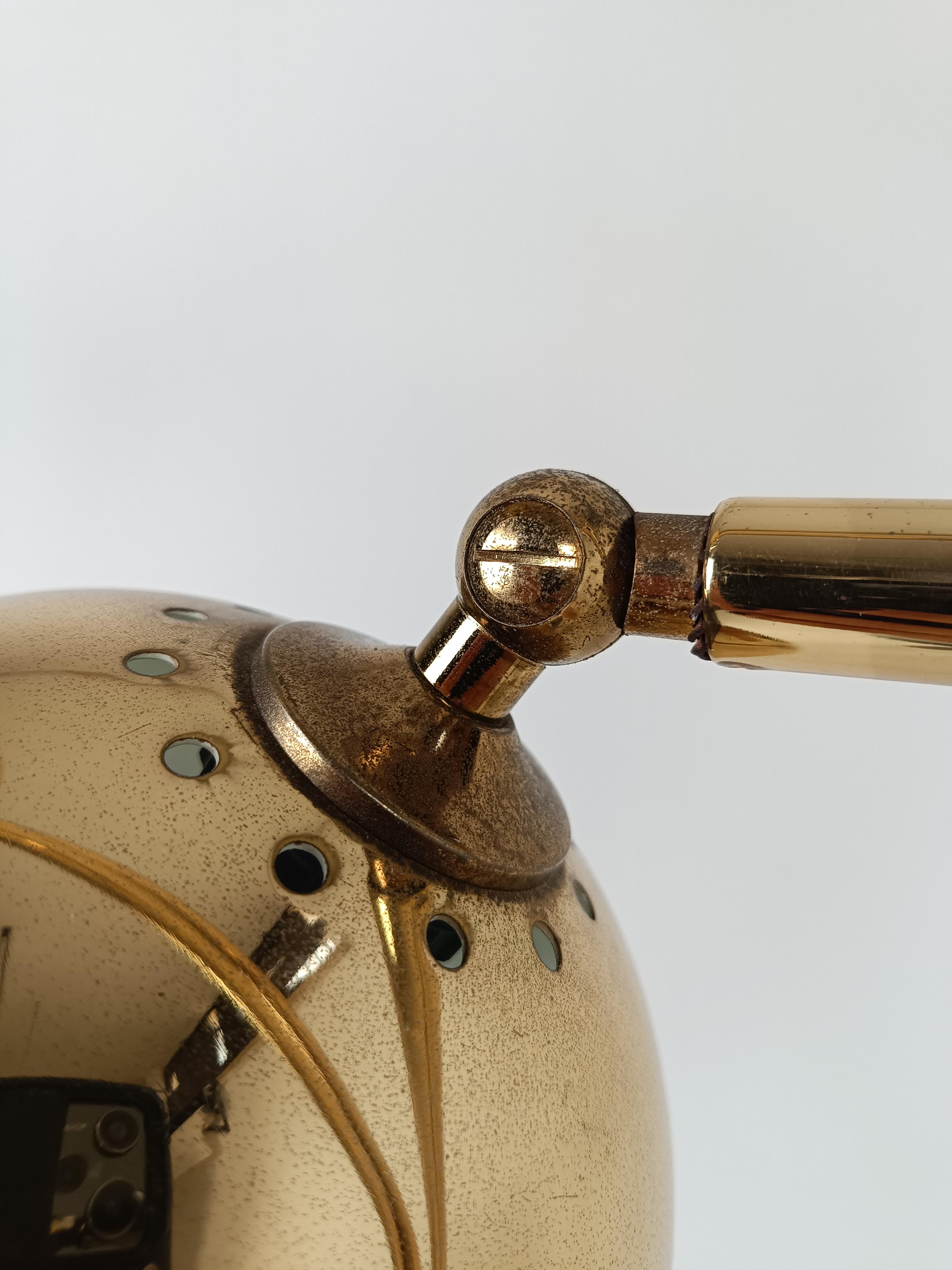 Space Age Italian Arch floor lamp in Gilded Metal and Marble attributable to Reggiani, 70s For Sale