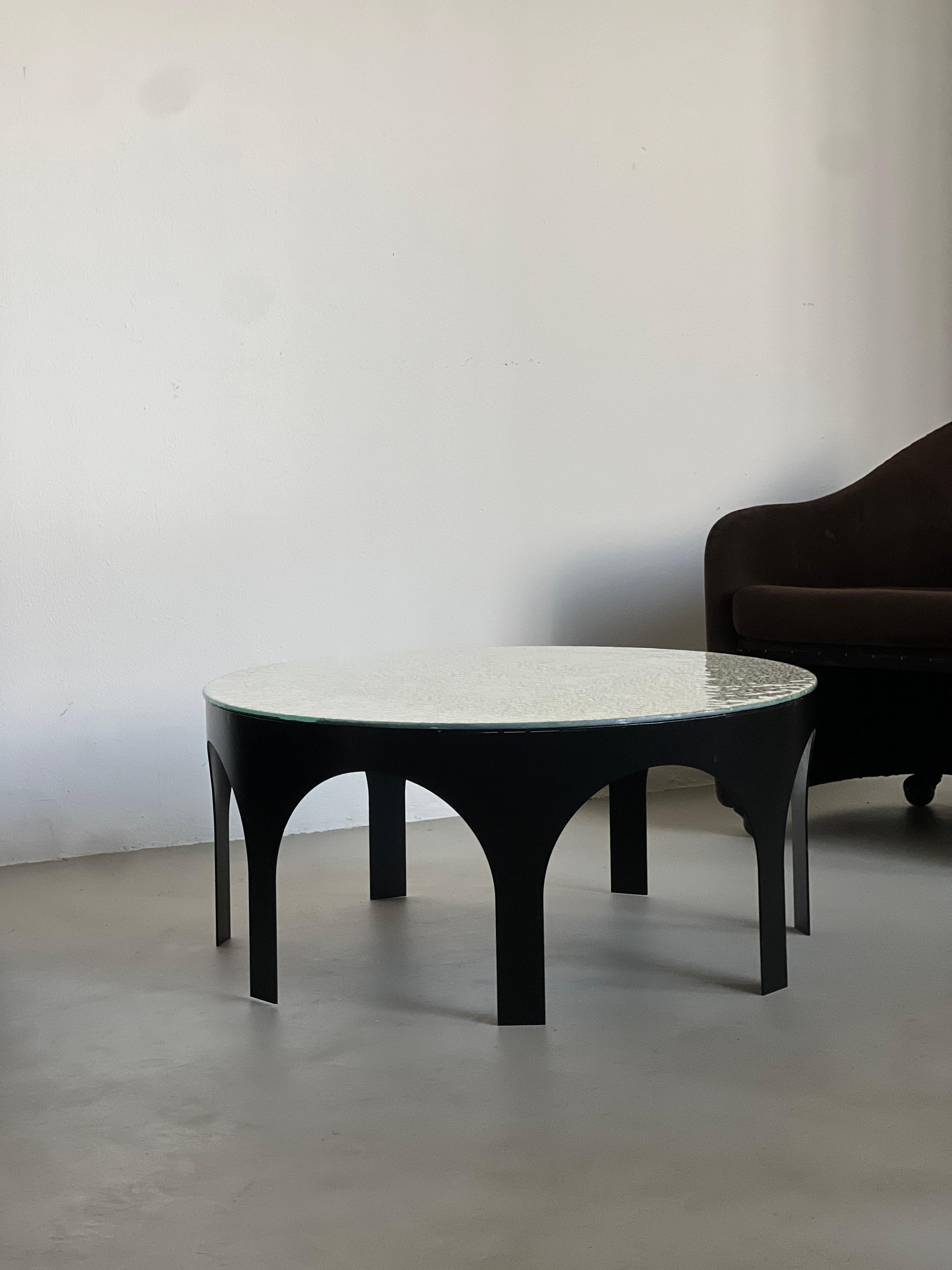 Table basse Arches « Palladium » de Spinzi Milano en métal et verre, unique en vente 7