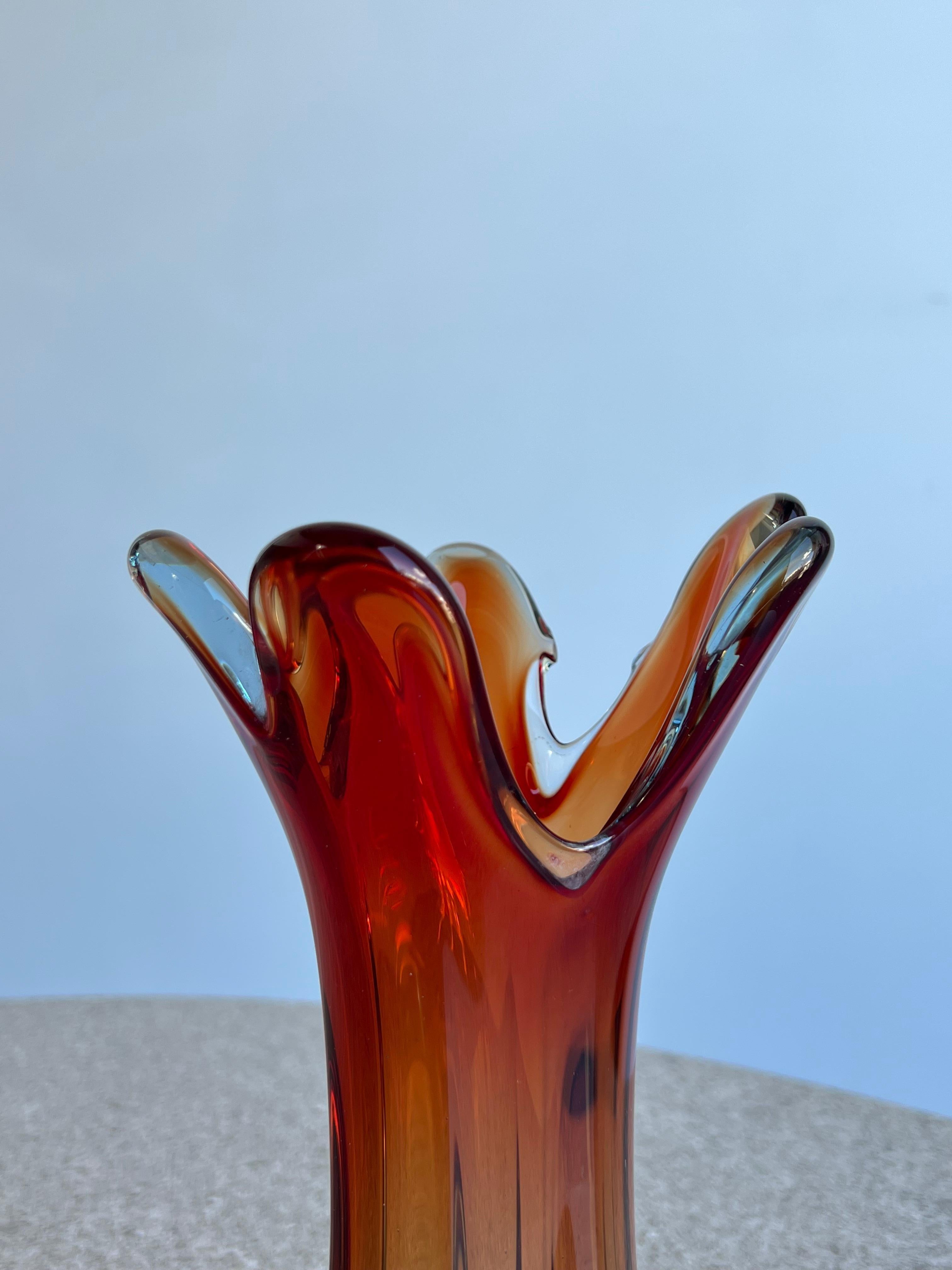 Mid-20th Century Italian Archimede Seguso Murano Glass Vase
