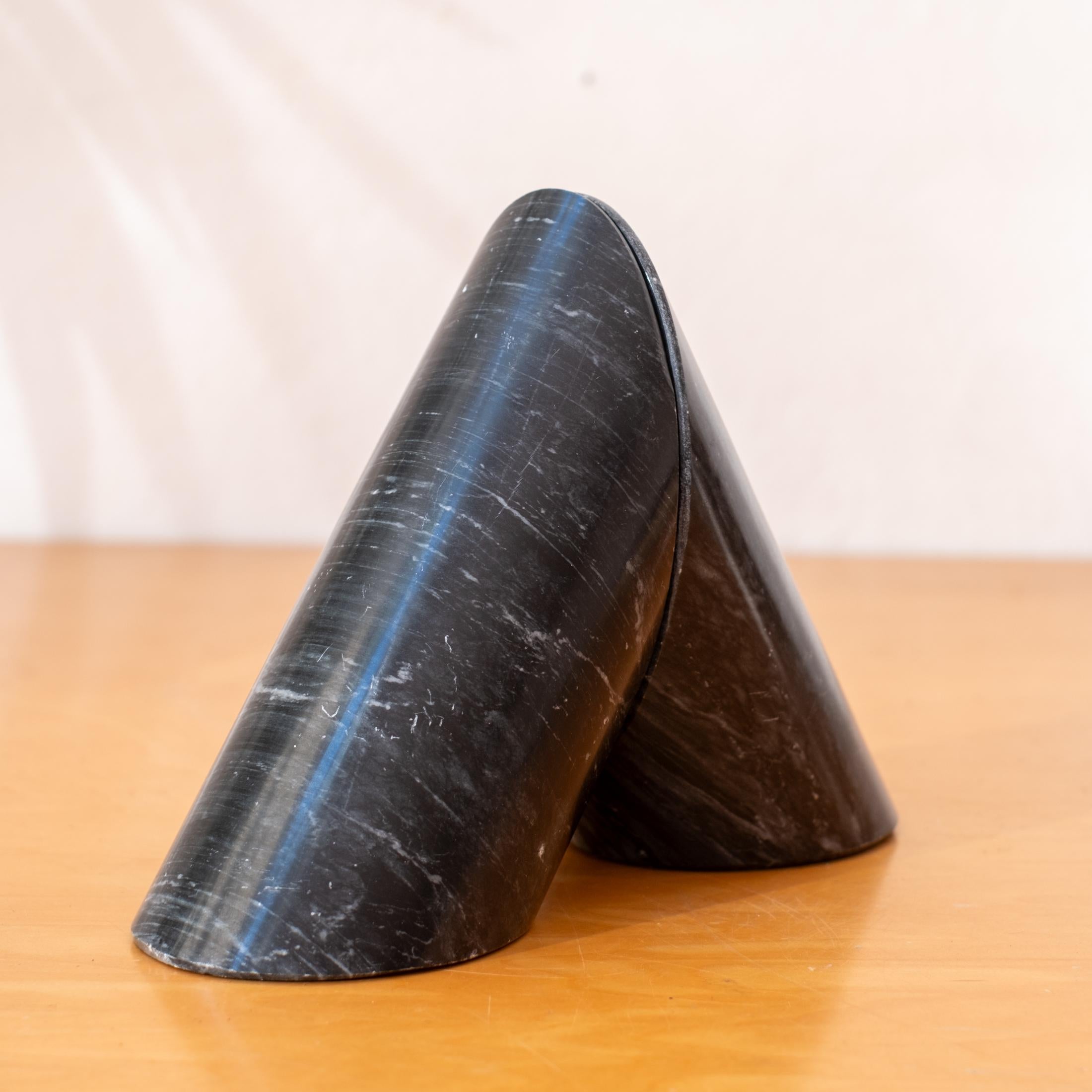 Late 20th Century Italian Architectural Black Marble Bookends 1970s For Sale