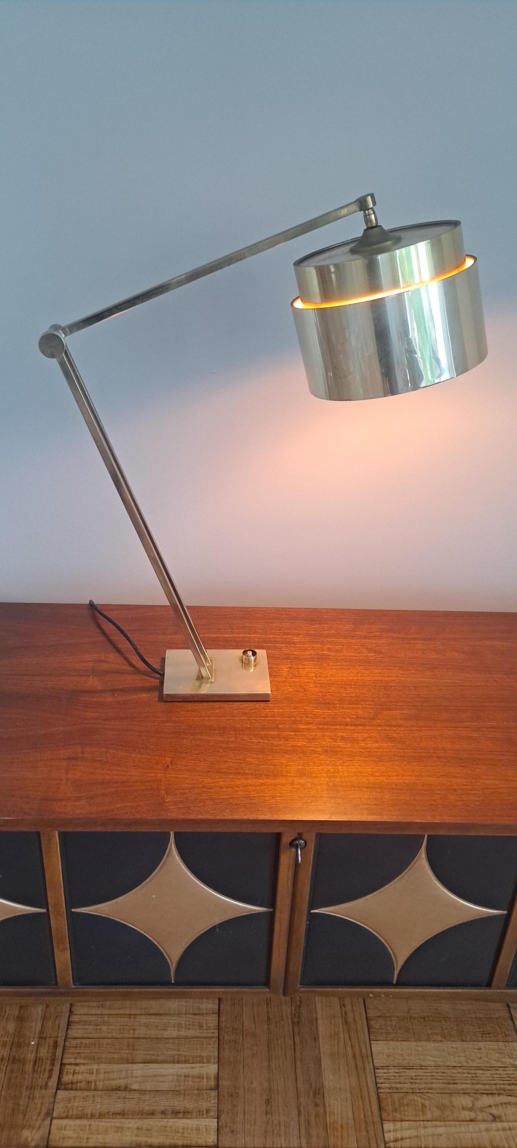 Mid-Century Modern Italian Architectural Desk Brass Lamp For Sale
