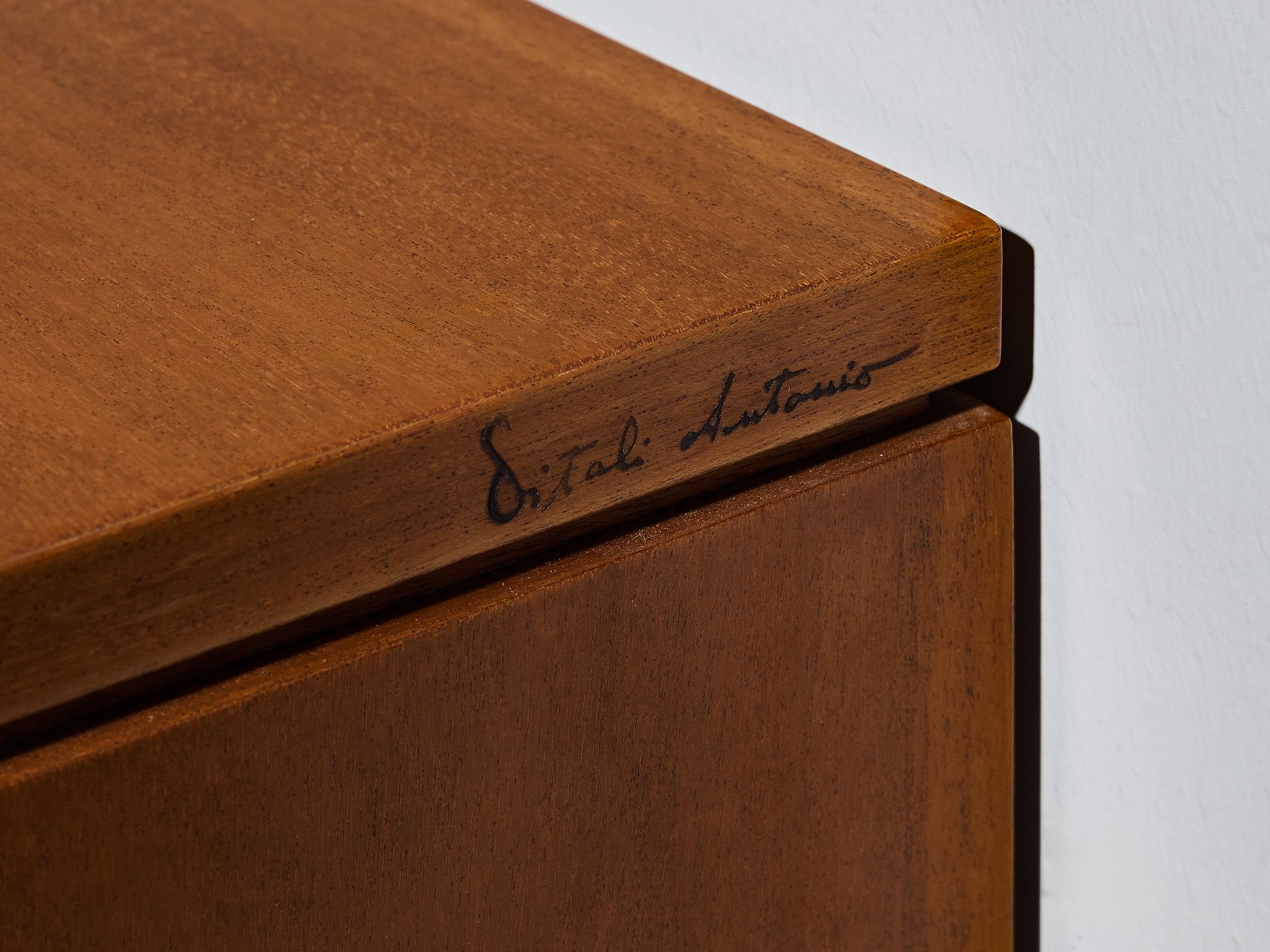 Credenza architettonica italiana con struttura a griglia in Meranti in vendita 2