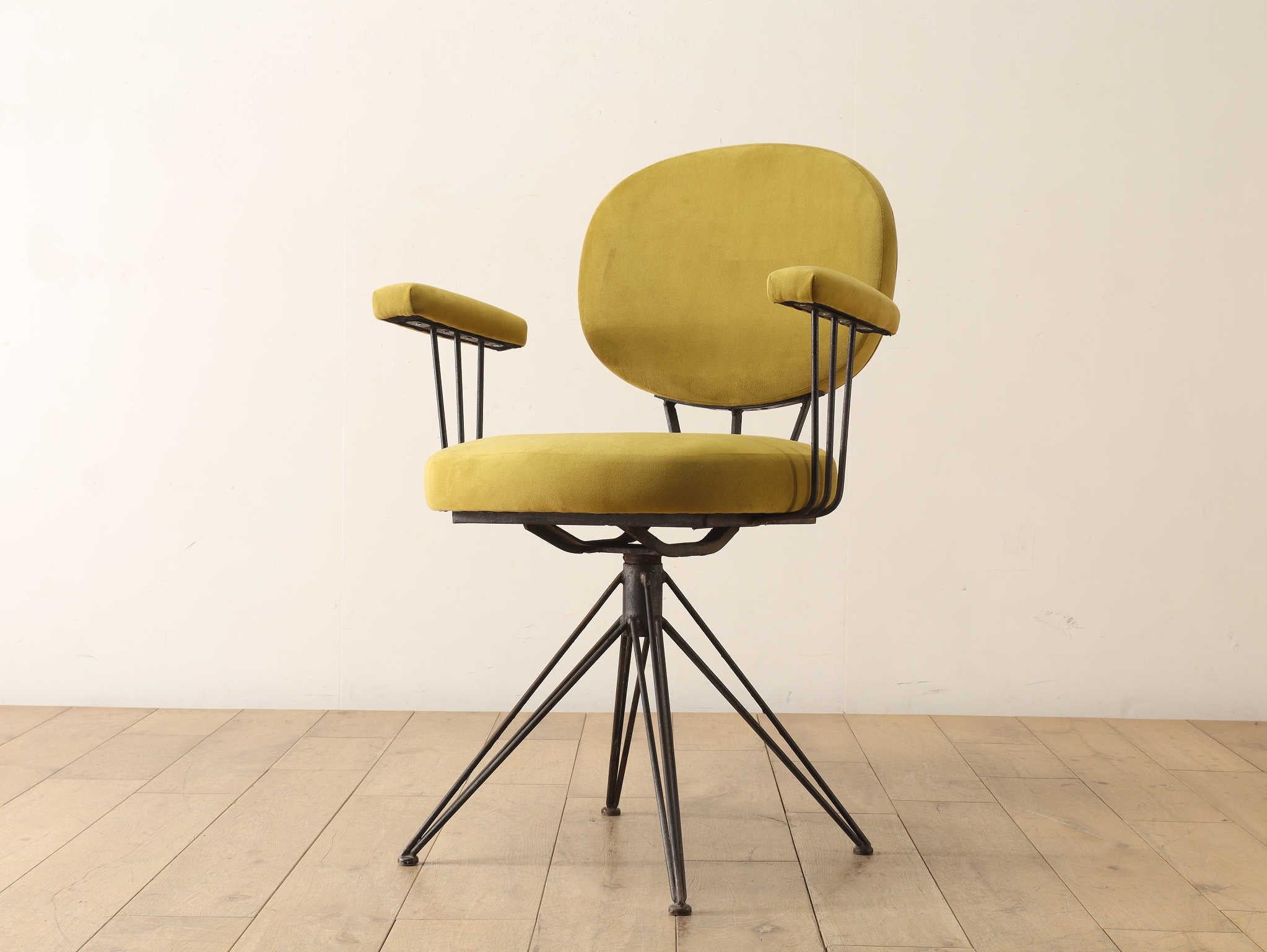 Italian Armchair 1950's For Sale 7
