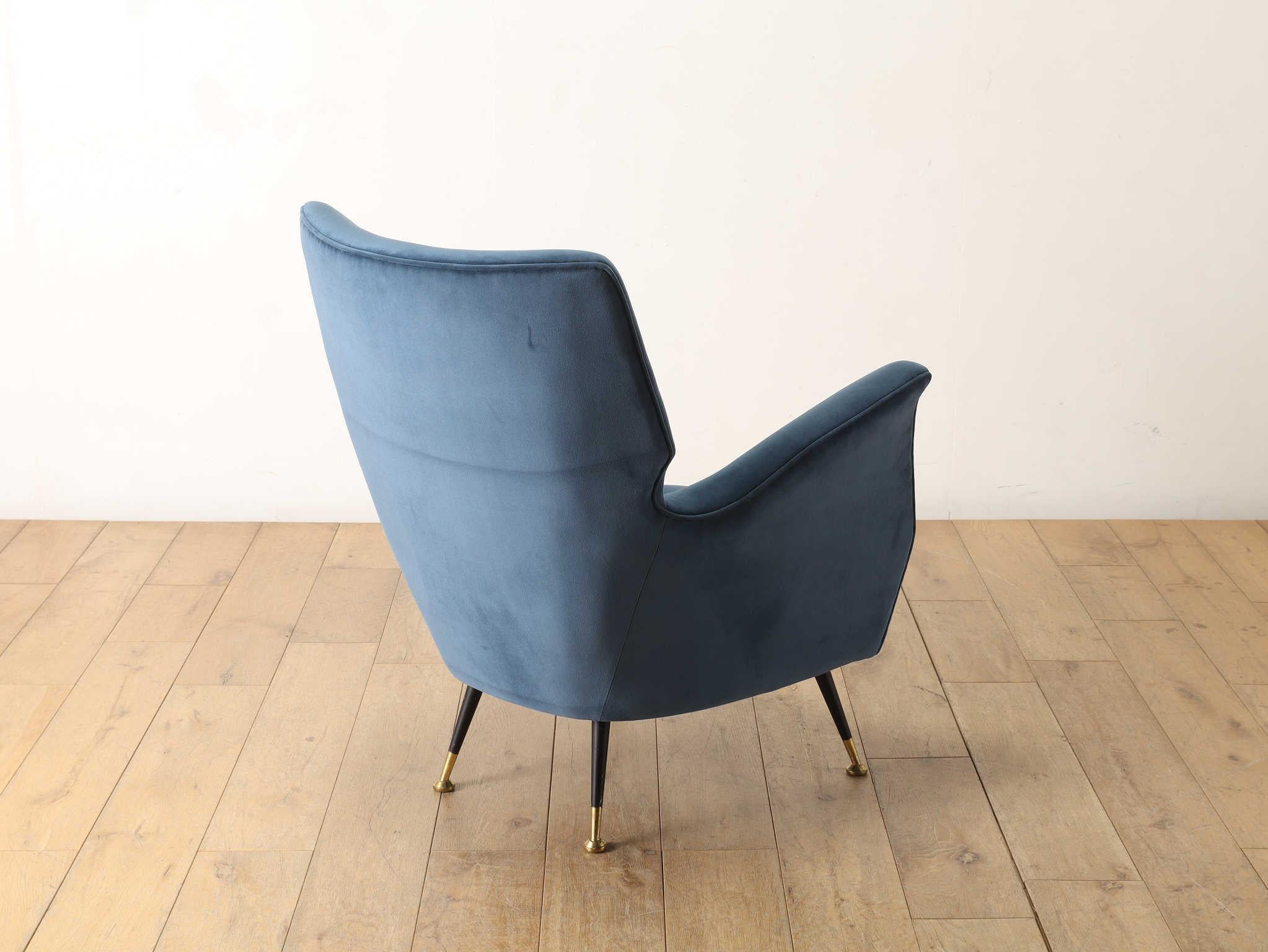 Italienischer Sessel 1950er Jahre im Angebot 12