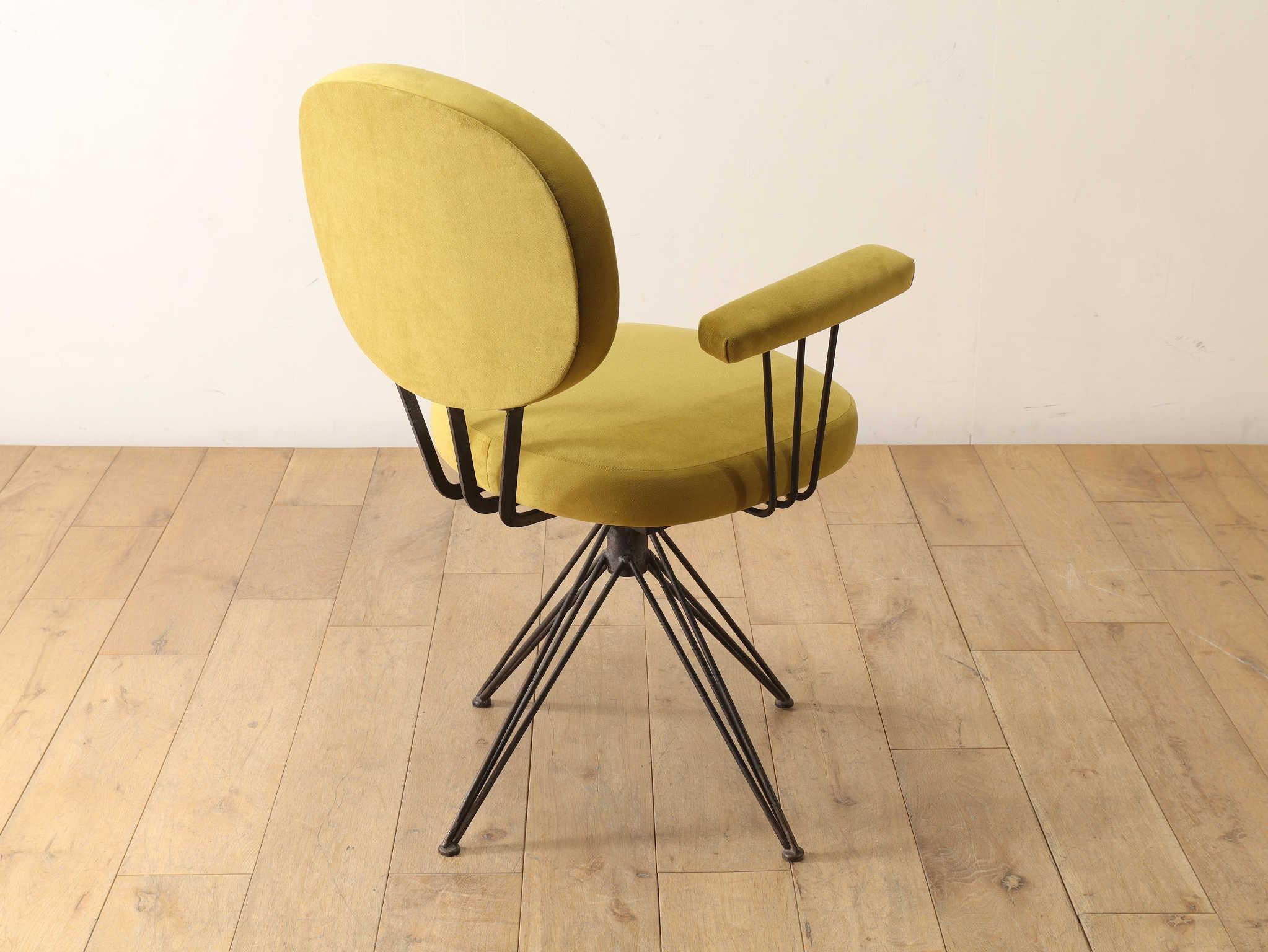 Italian Armchair 1950's For Sale 12