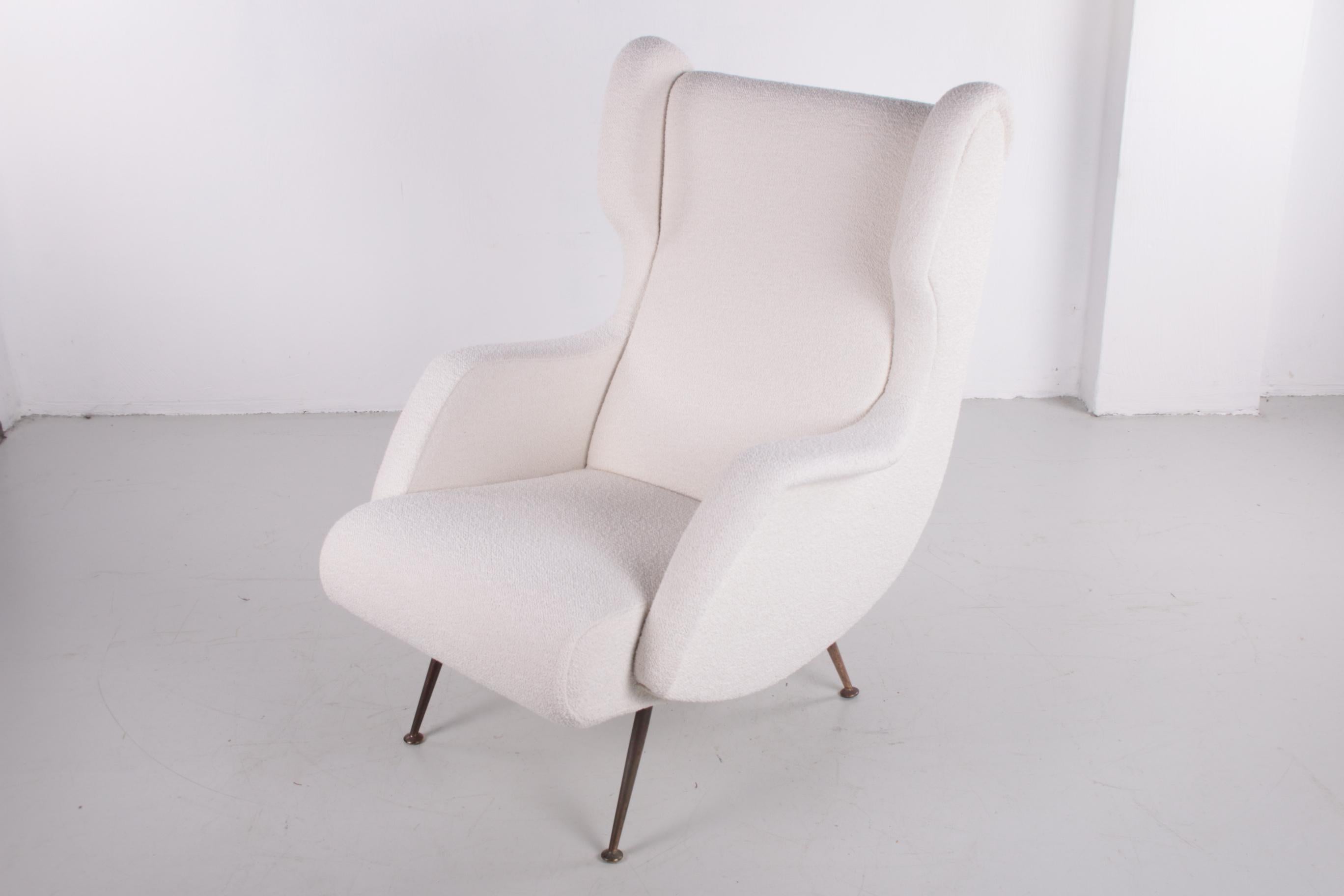 Italian Armchair by Marco Zanuso for Arflex upholstered with Boucle, 1960 For Sale 4