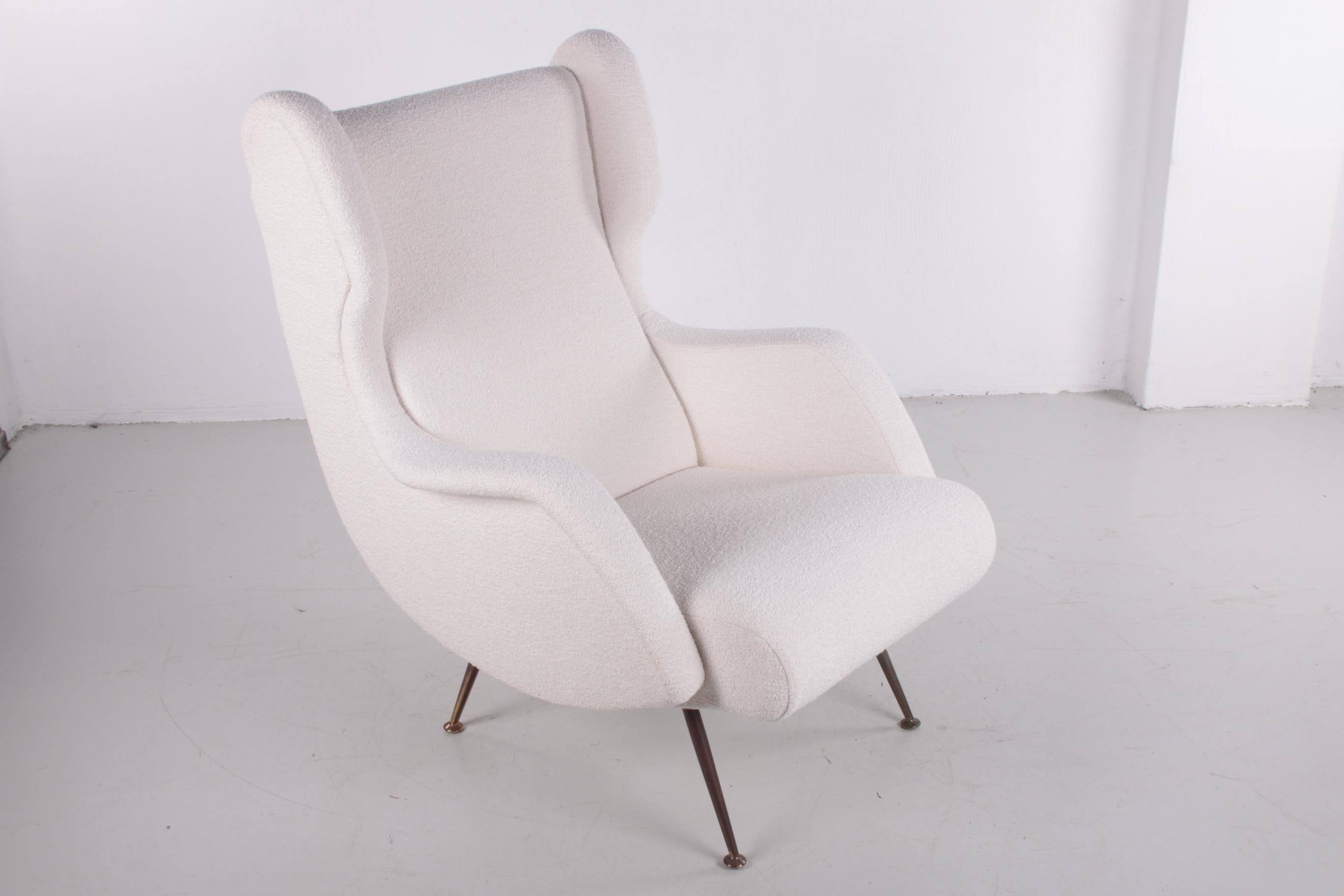 Italian Armchair by Marco Zanuso for Arflex upholstered with Boucle, 1960 For Sale 2