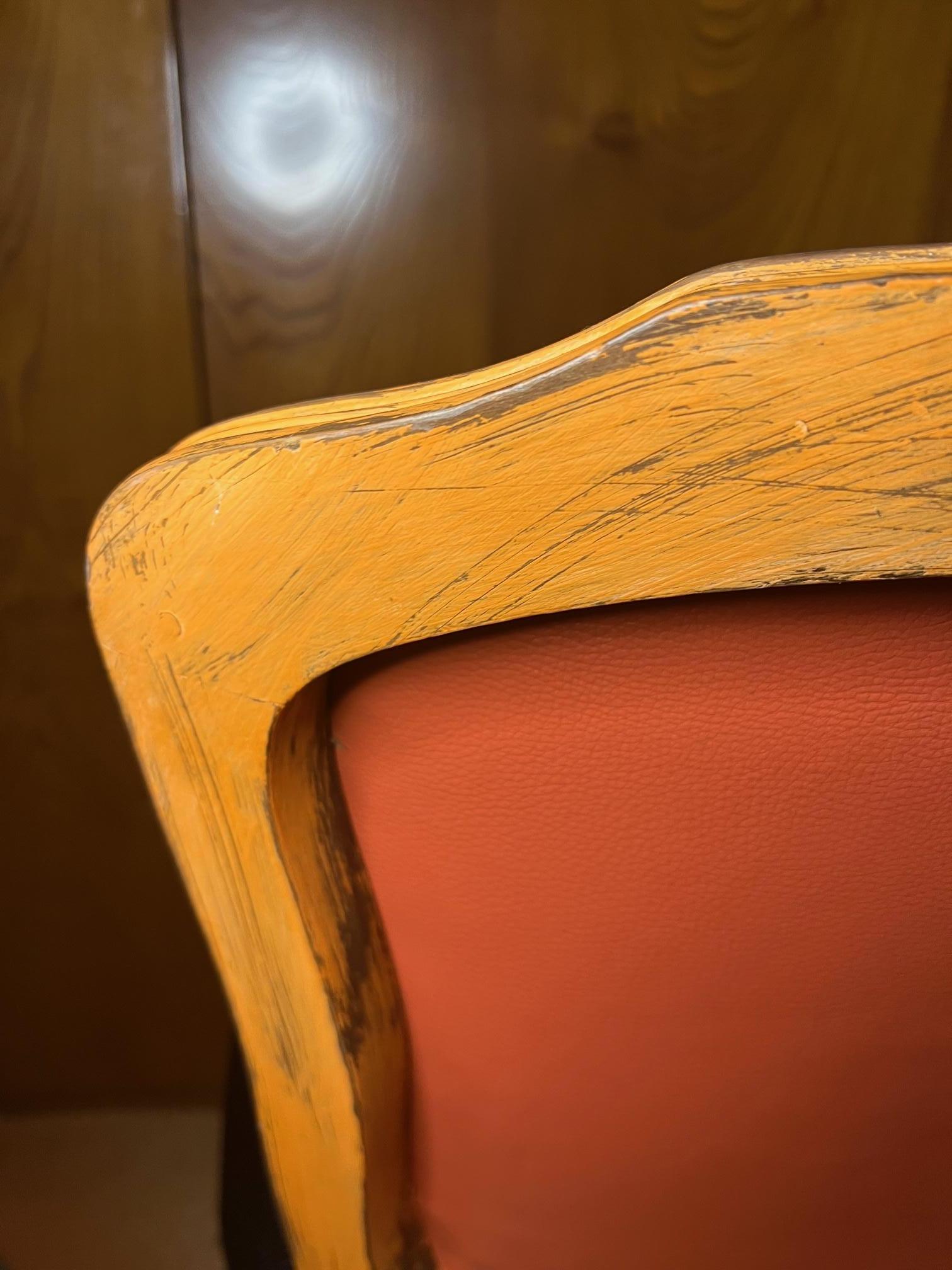 Italienischer Sessel mit Lederbezug aus Kunstkeramik und Krokodilimitation im Angebot 6