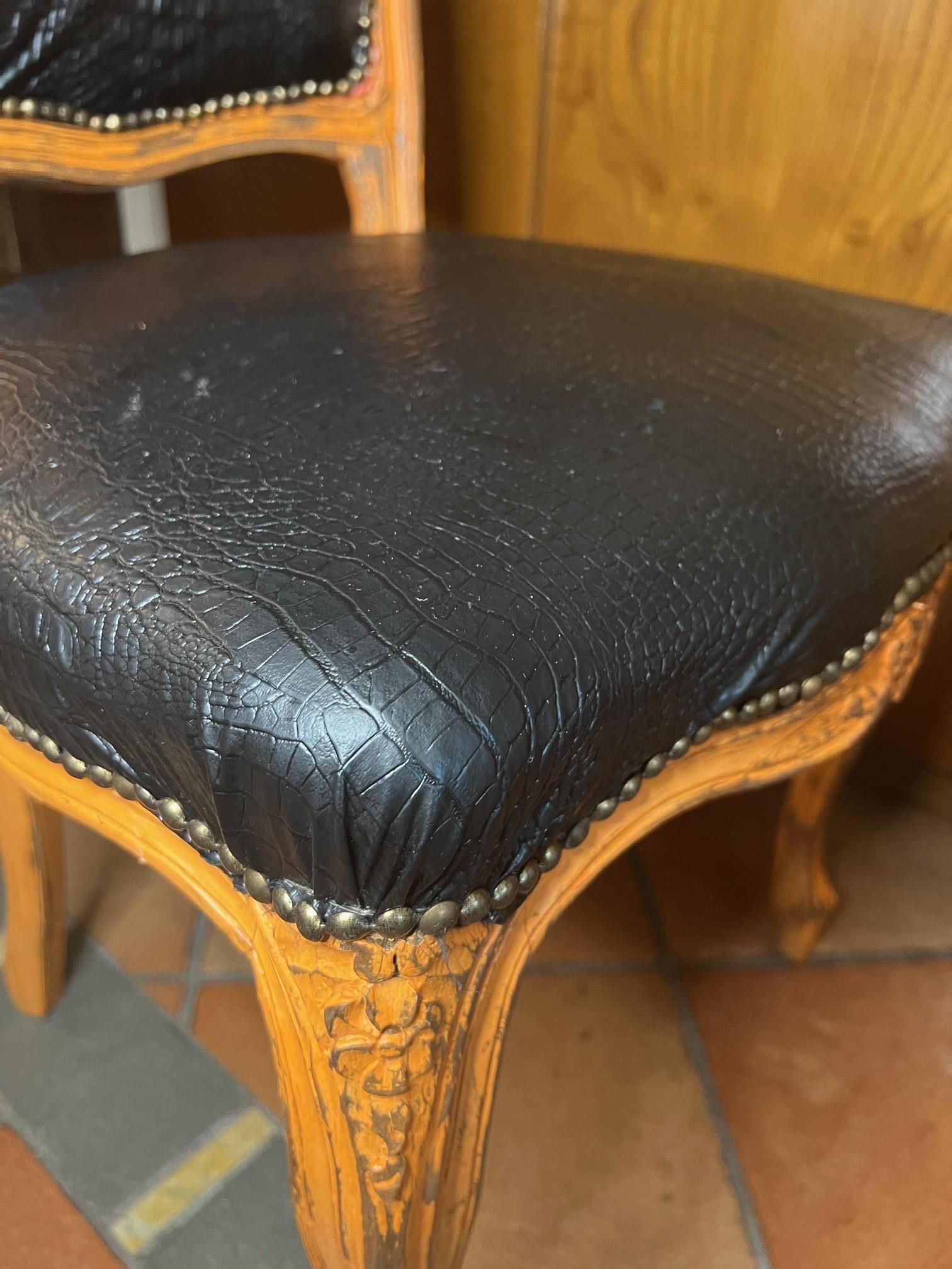 Italian Armchair Chair with Faux Crocodile Imitation Leather Covering For Sale 12
