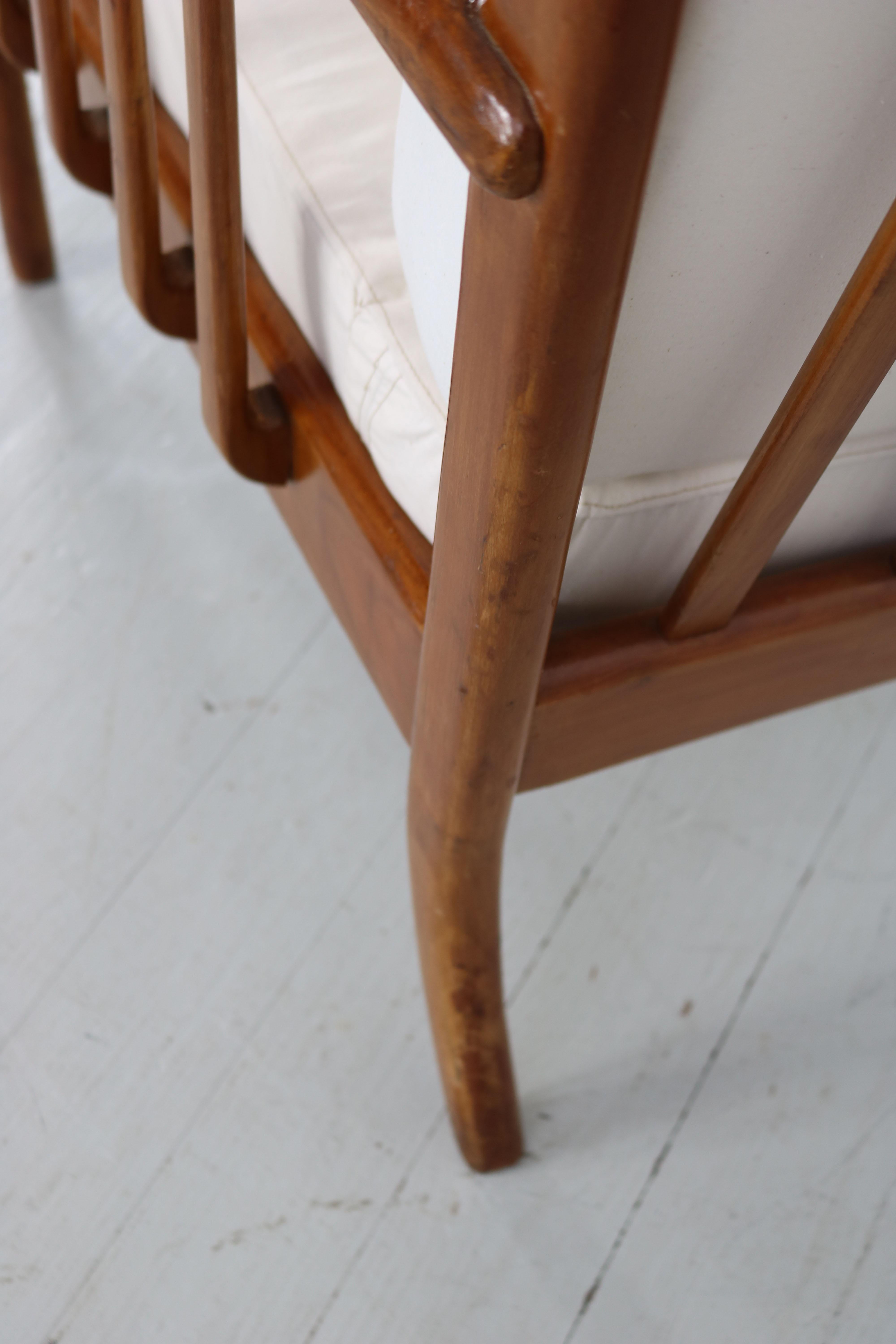 Fauteuil italien des années 40 dans le style de Paolo Buffa en vente 10