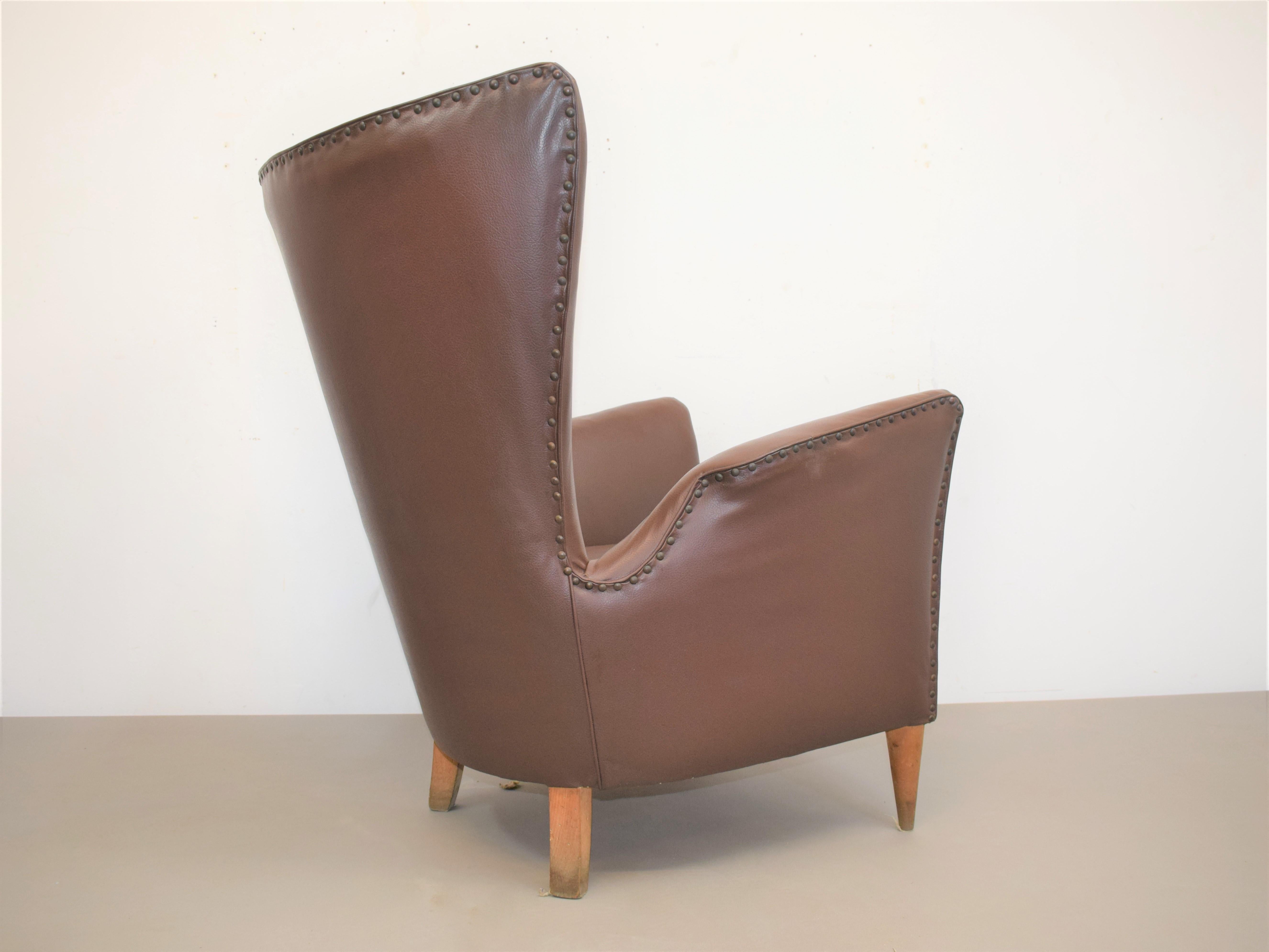Italienischer Sessel im Gio-Ponti-Stil, 1950er Jahre im Angebot 1
