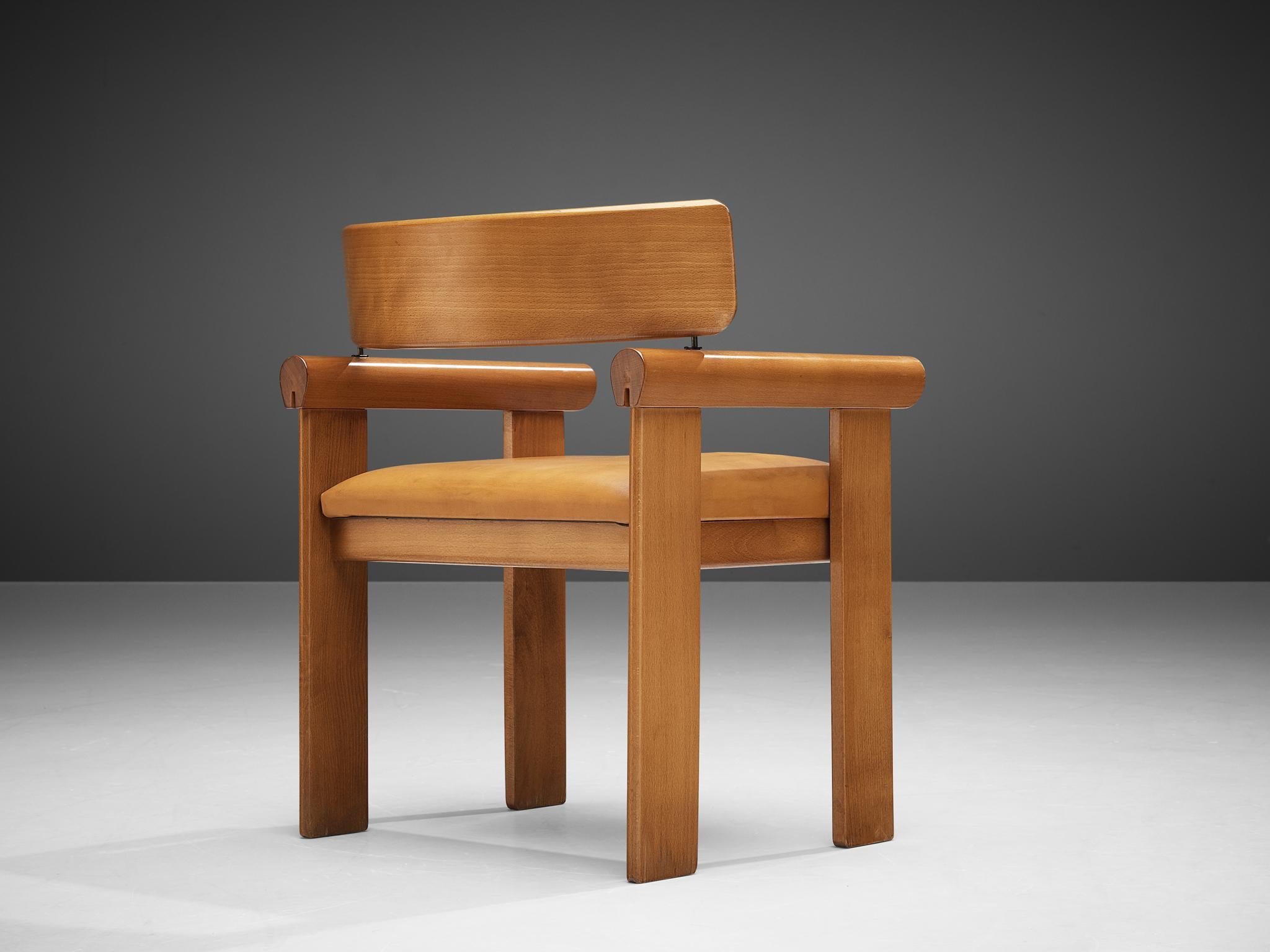 Italian Armchair in Beech and Cognac Leather 2