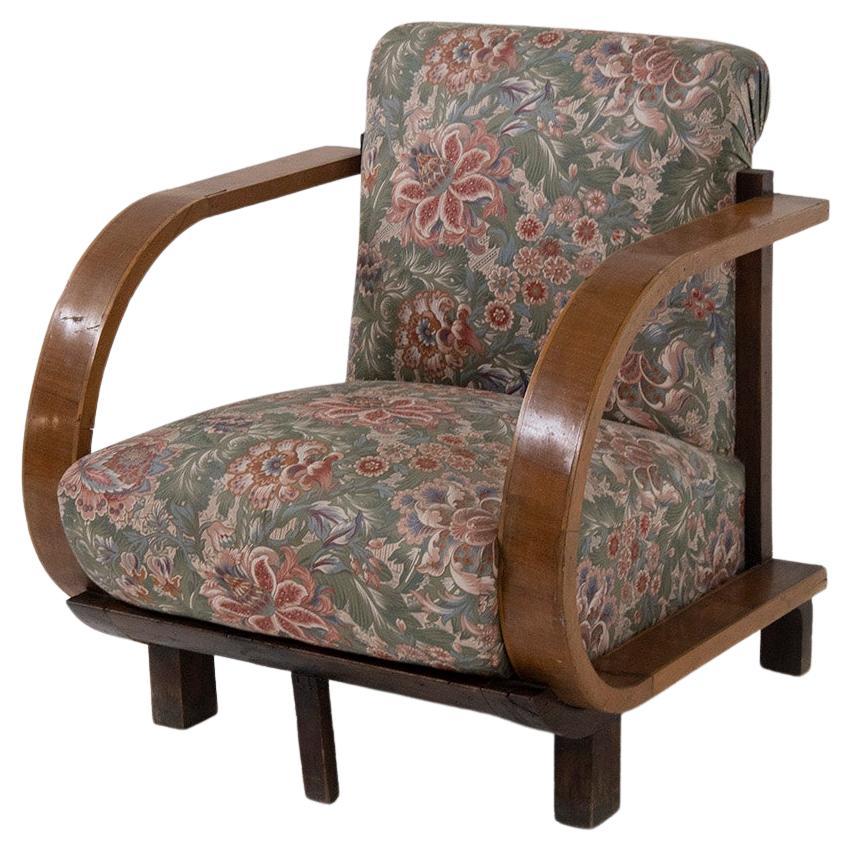 Italian armchair in original floral fabric of the time For Sale