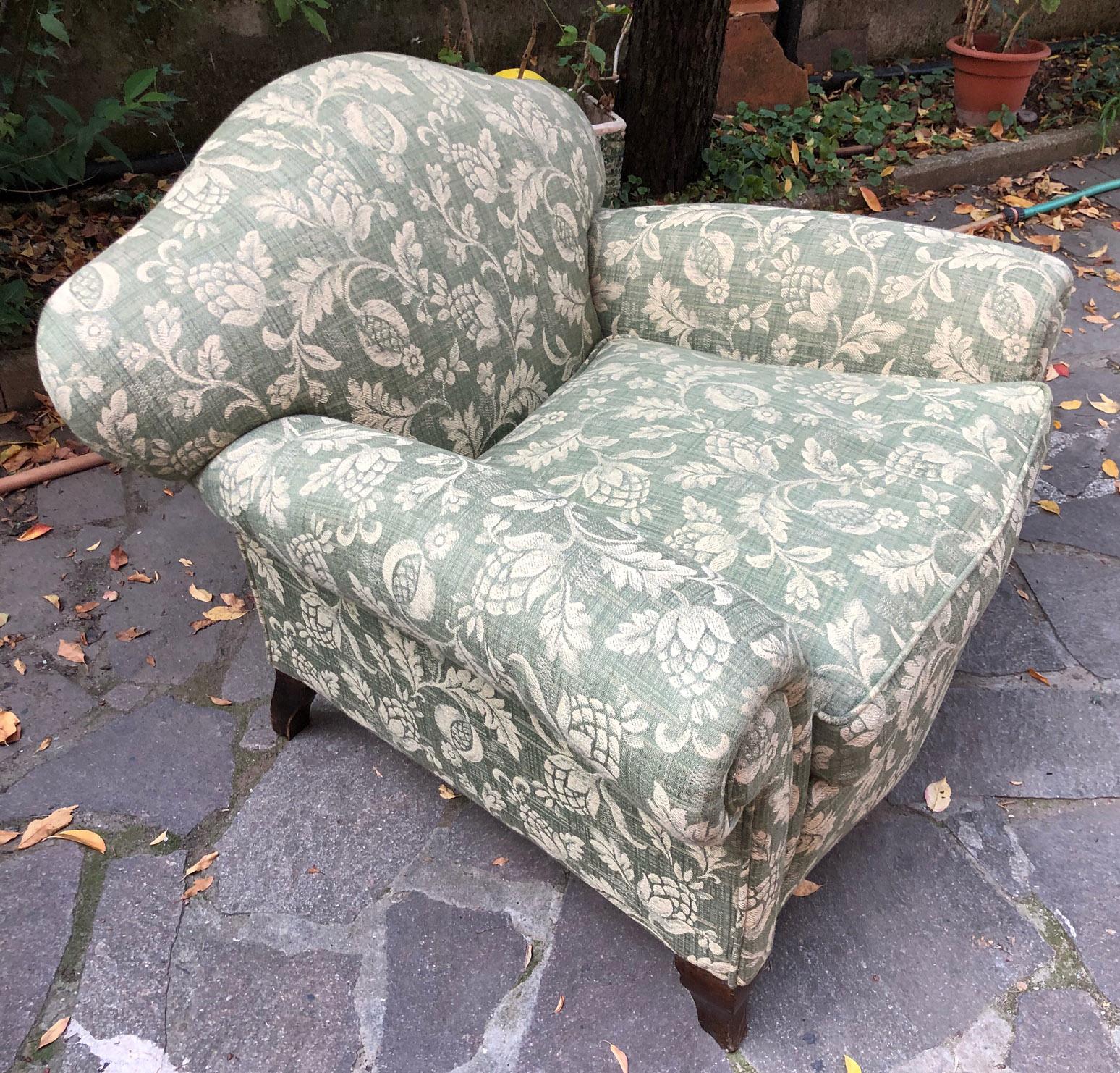 Mid-Century Modern Italian Armchair in Original Green Fabric of the 20th Century