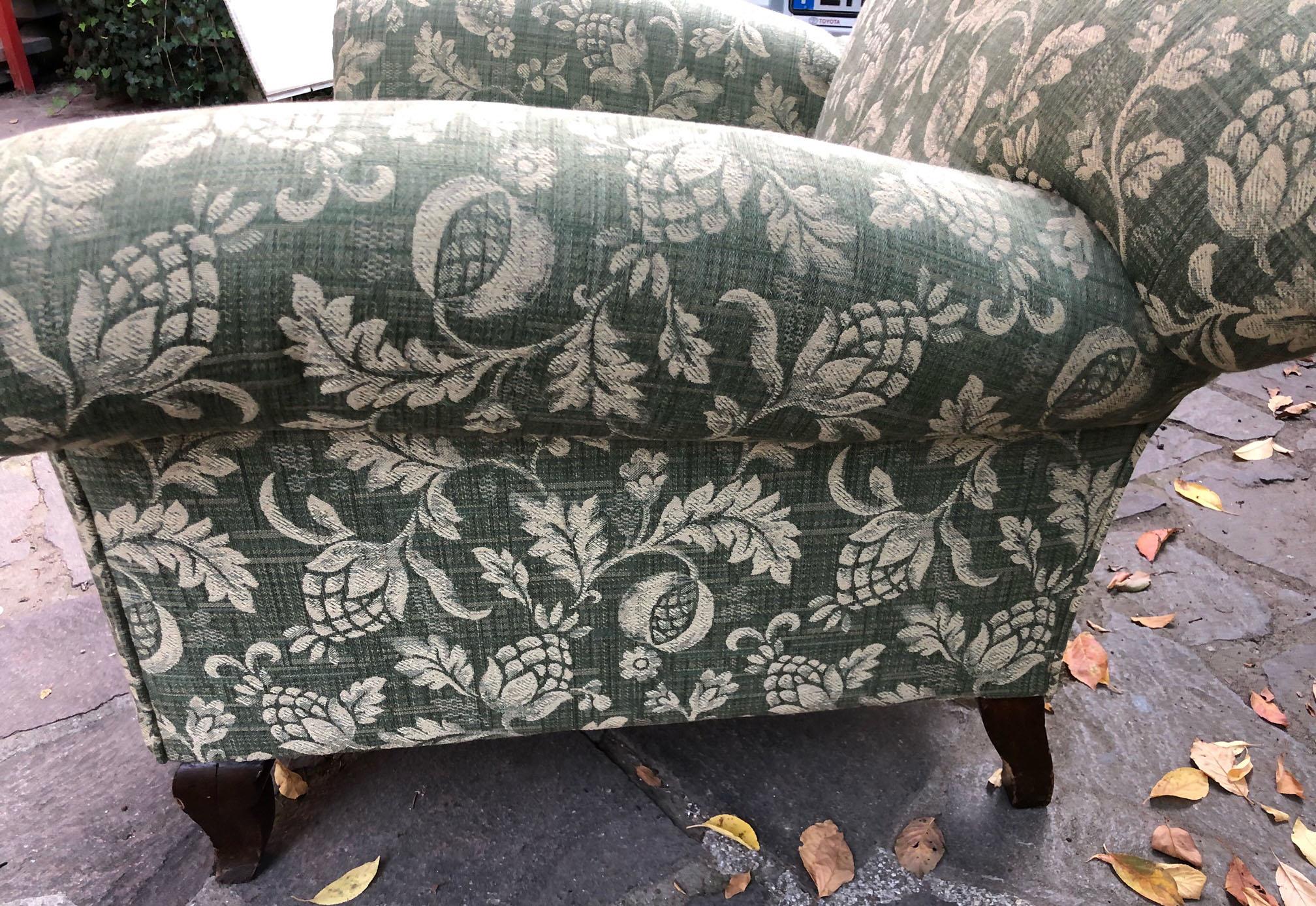 Italian Armchair in Original Green Fabric of the 20th Century 2