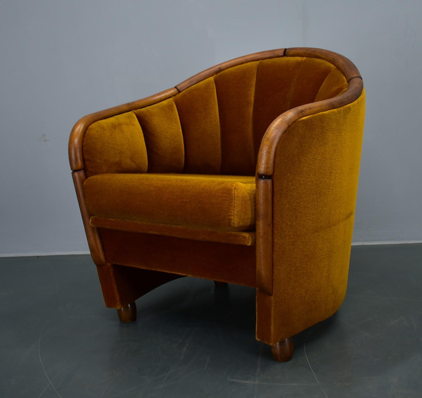 Fabric Italian Armchair in the Style of Gio Ponti, 1950's.
