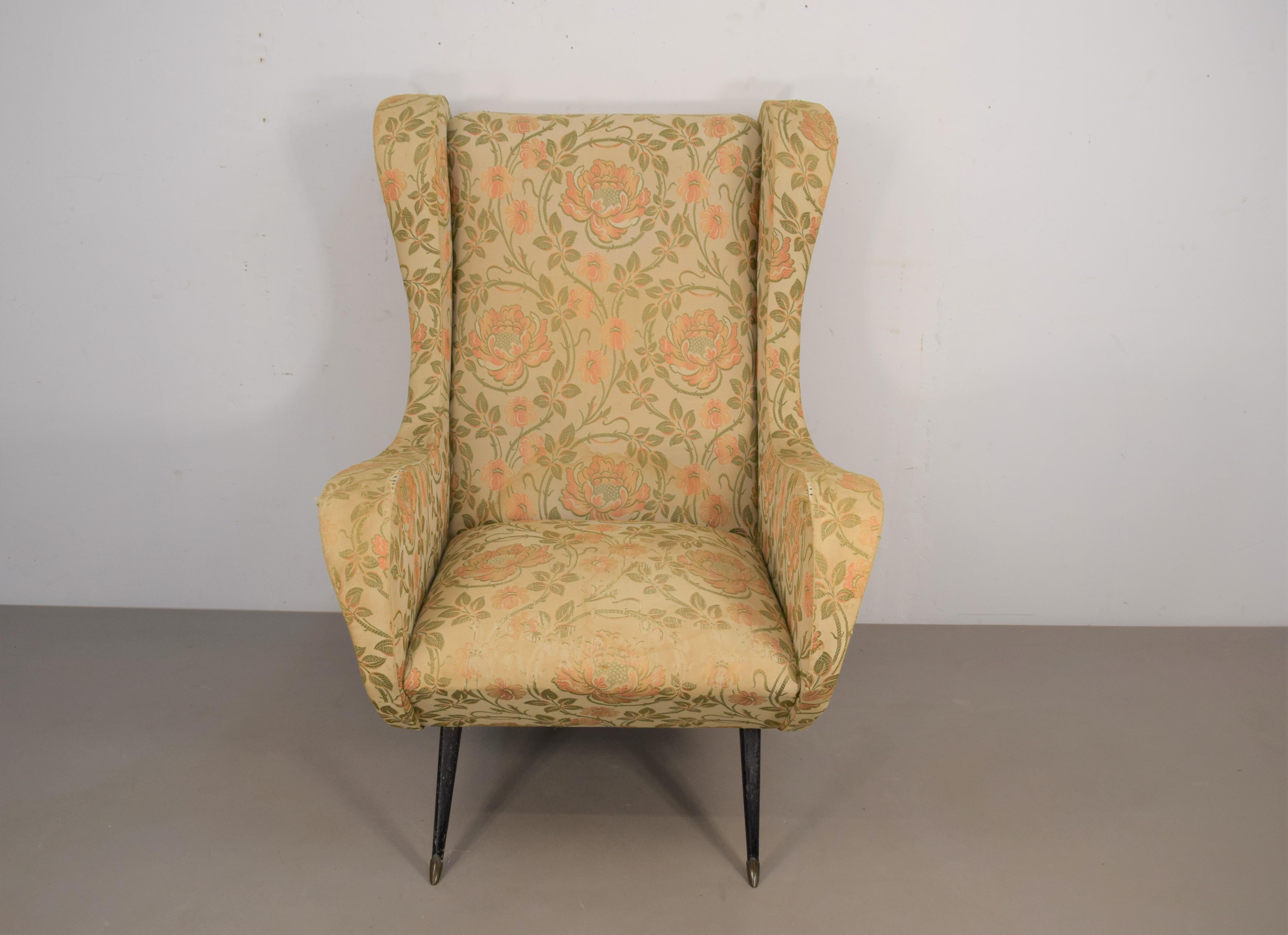 Italian armchair, Marco Zanuso style, 1950s.
Dimensions: H=103 cm; W=84 cm; D=74 cm; seat height = 39 cm.