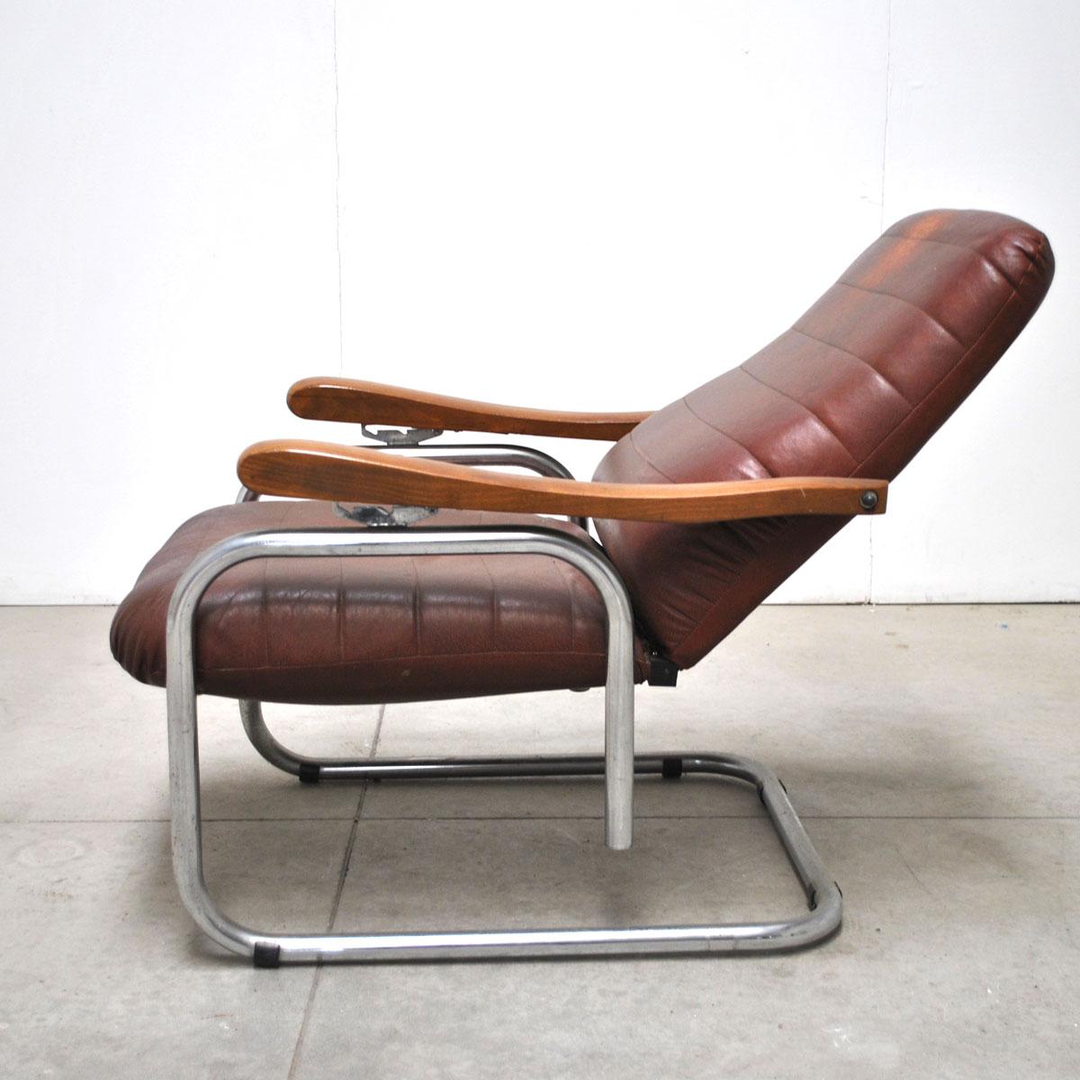 Italian Armchair Midcentury Late 1950s in Bauhaus Style 4
