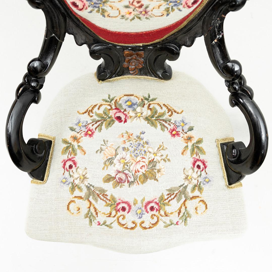 Italian Armchair Rococo Style In Good Condition For Sale In Vienna, AT