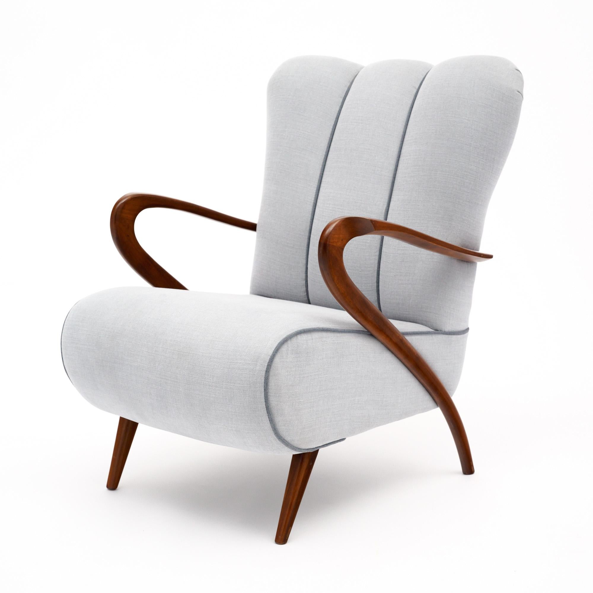 Italian Armchairs Attributed to Guiglielmo Ulrich In Good Condition For Sale In Austin, TX