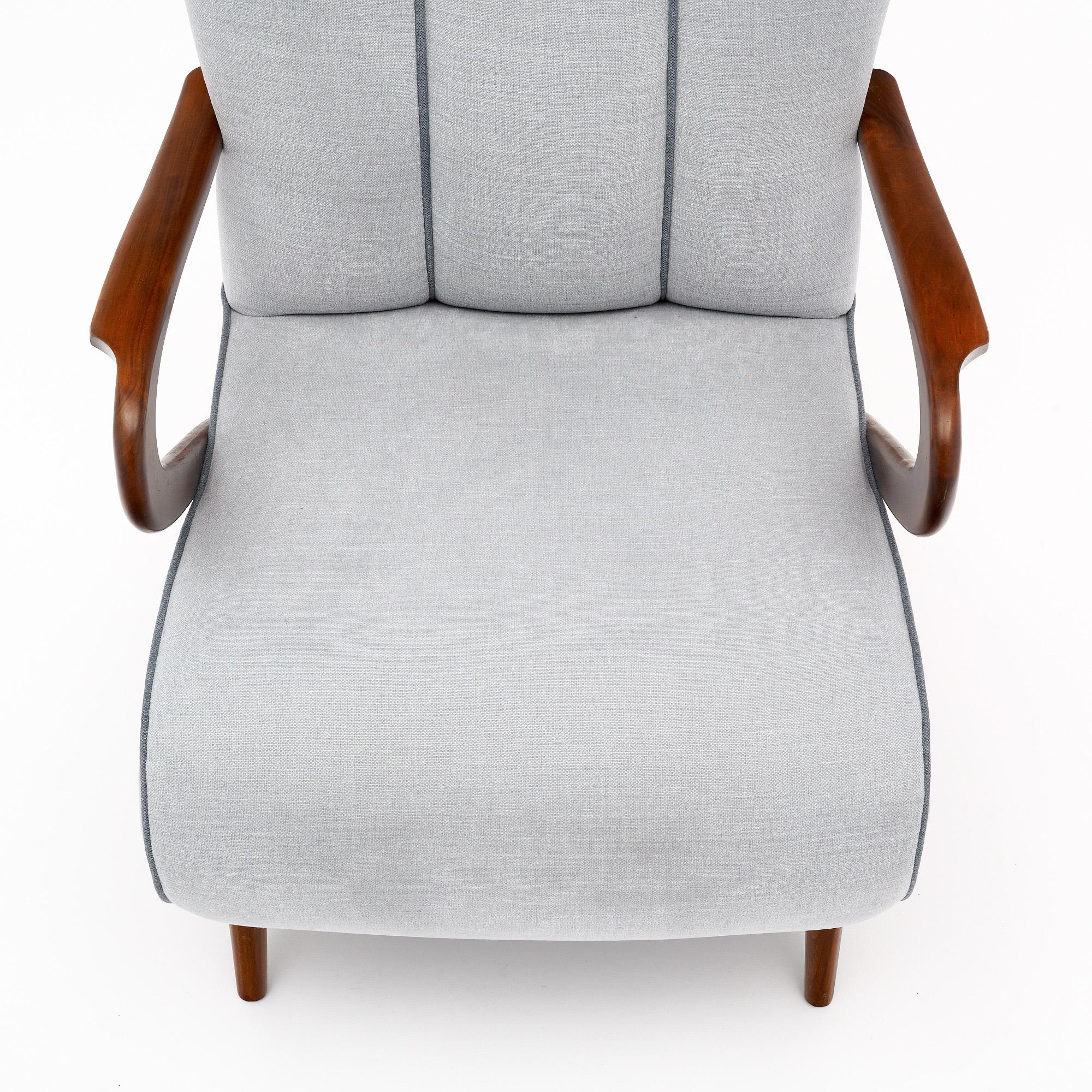 Italian Armchairs Attributed to Guiglielmo Ulrich For Sale 1