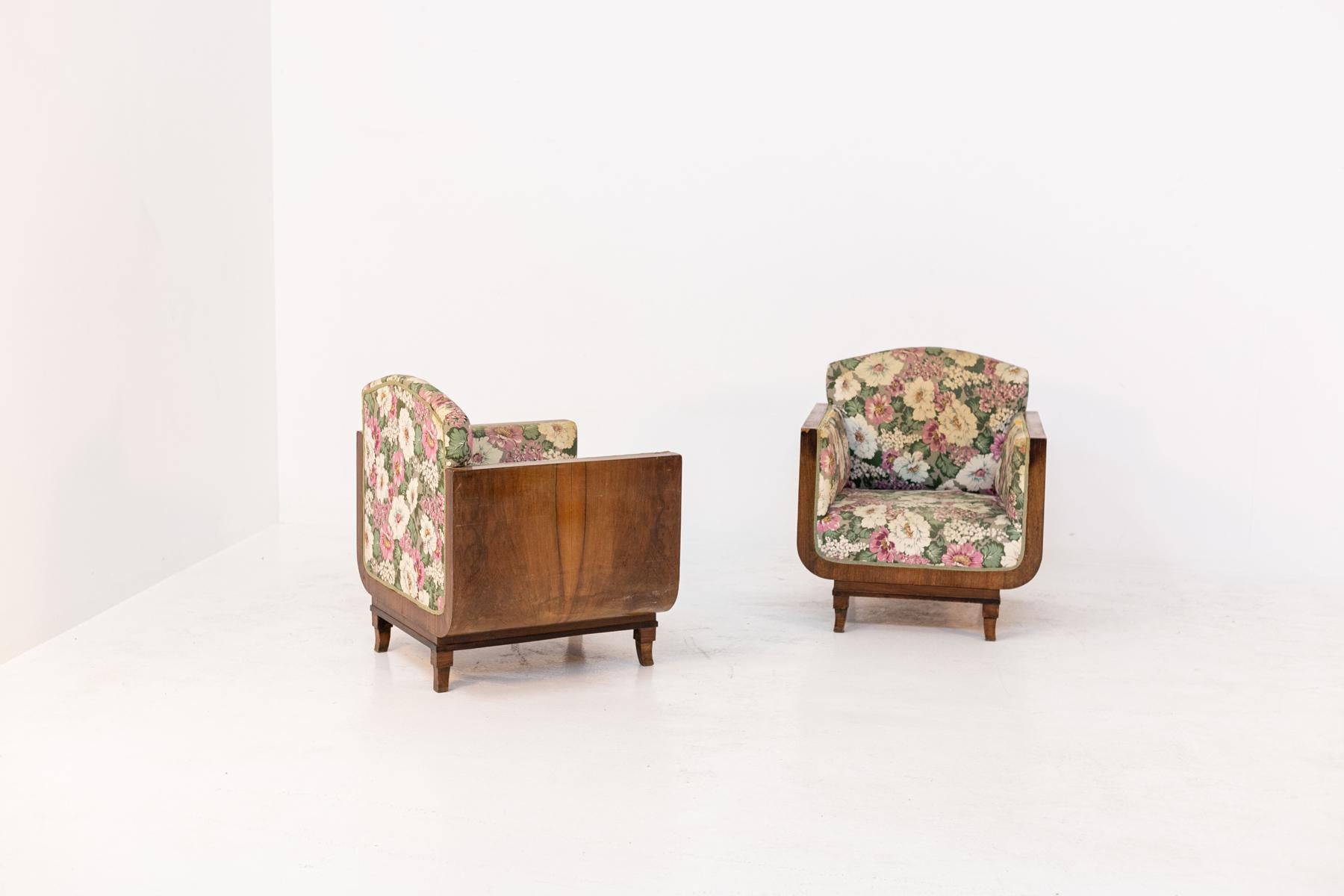 Italian Armchairs by Gaetano and Osvaldo Borsani in Wood and Original Fabric 6