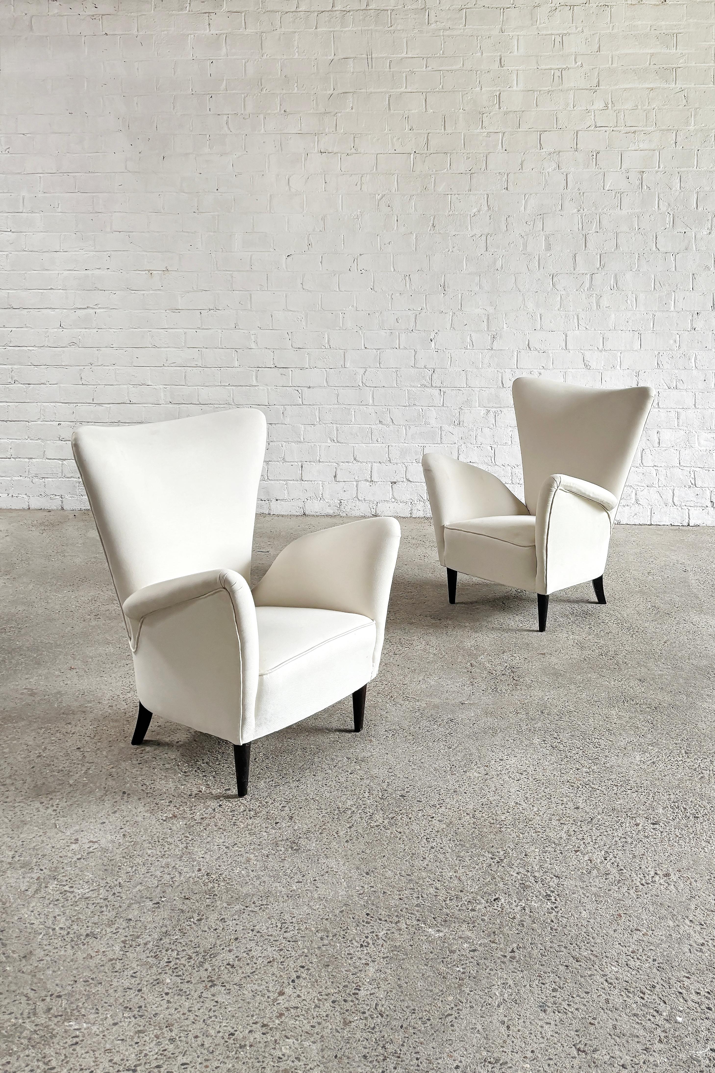 Italian Armchairs By Gio Ponti For Hotel Bristol Merano, 1950's For Sale 2