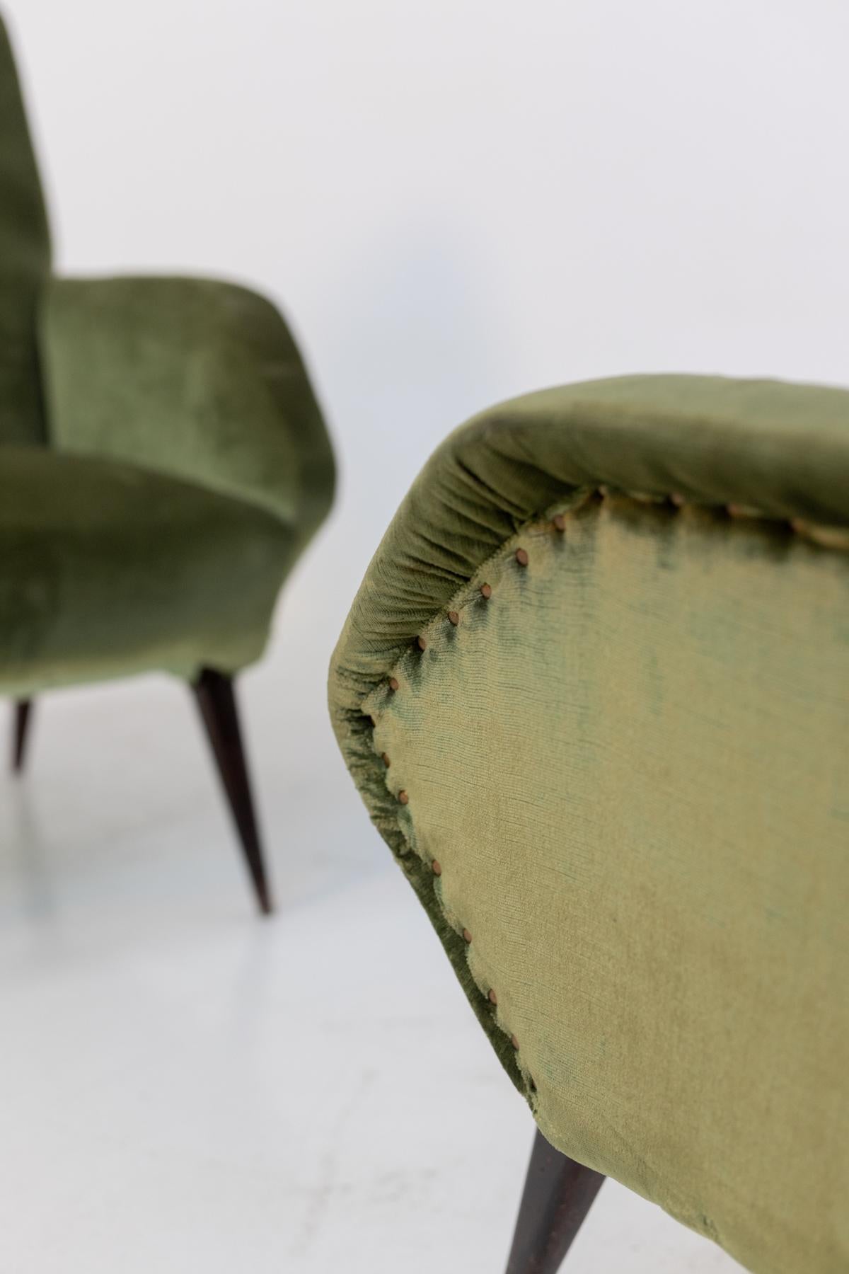 Italian Armchairs in Green Velvet and Wood For Sale 6