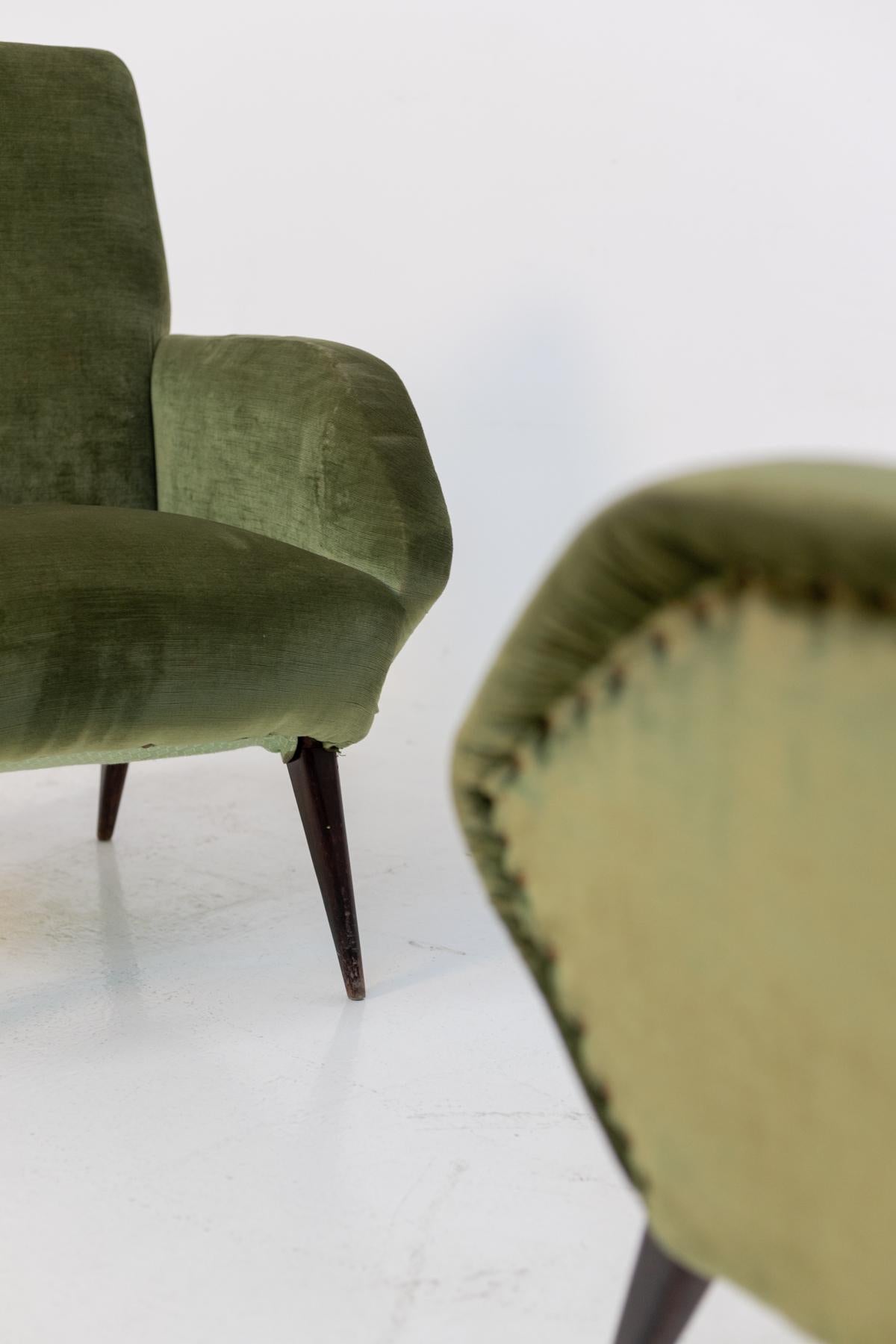 Italian Armchairs in Green Velvet and Wood For Sale 7