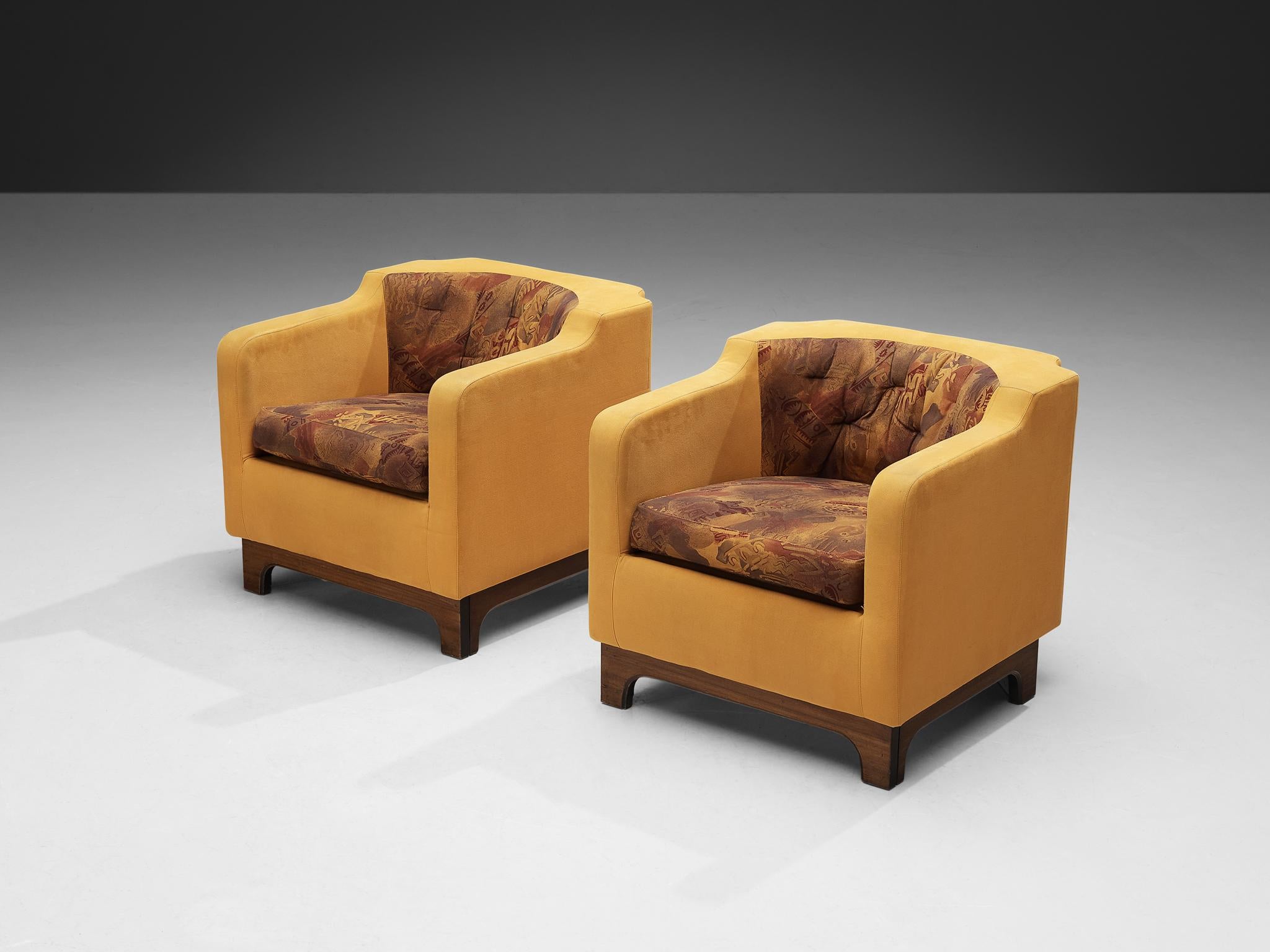 Italian Armchairs in Walnut and Yellow Upholstery For Sale 4