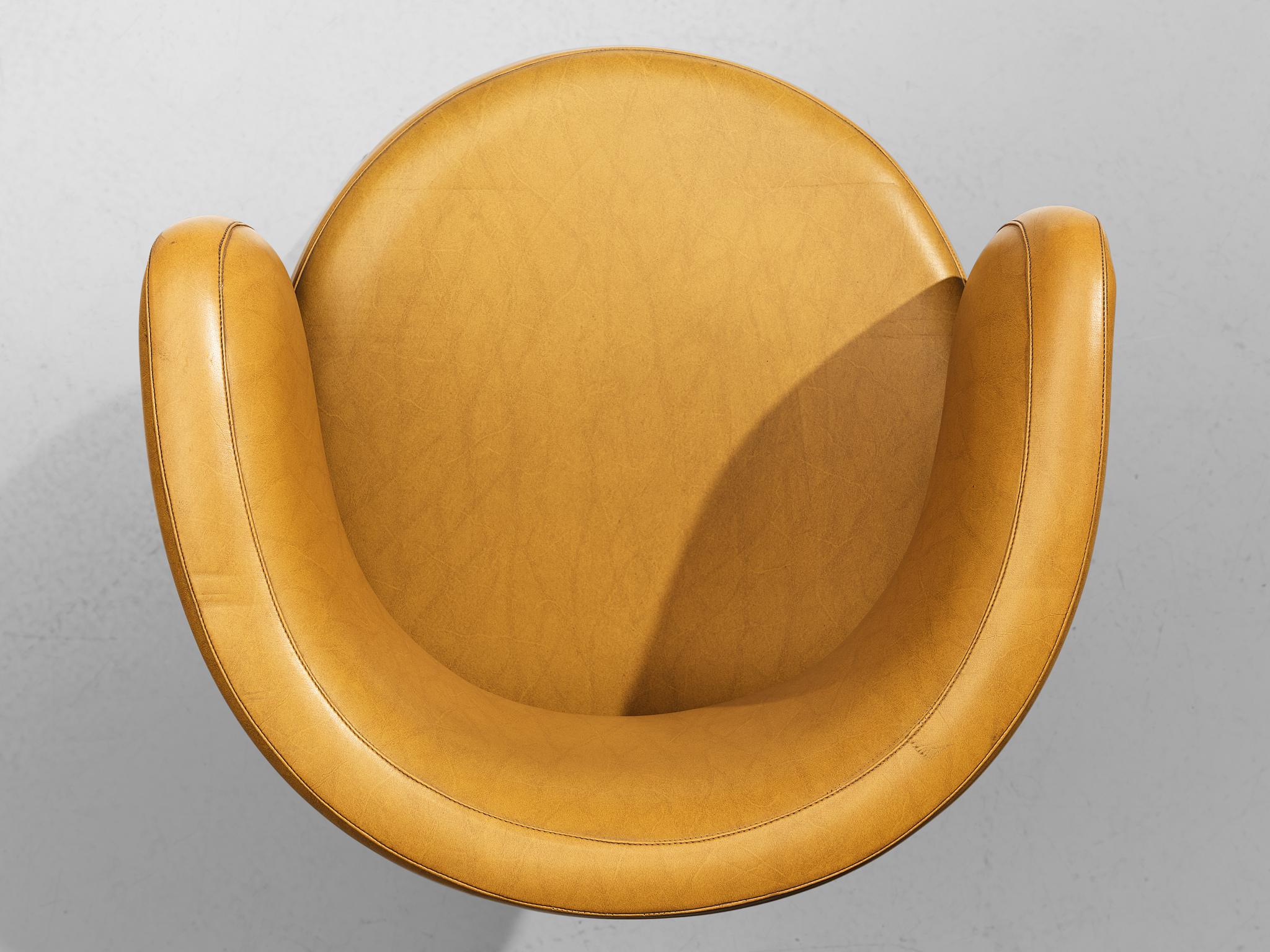 Metal Italian Armchairs in Yellow Leatherette