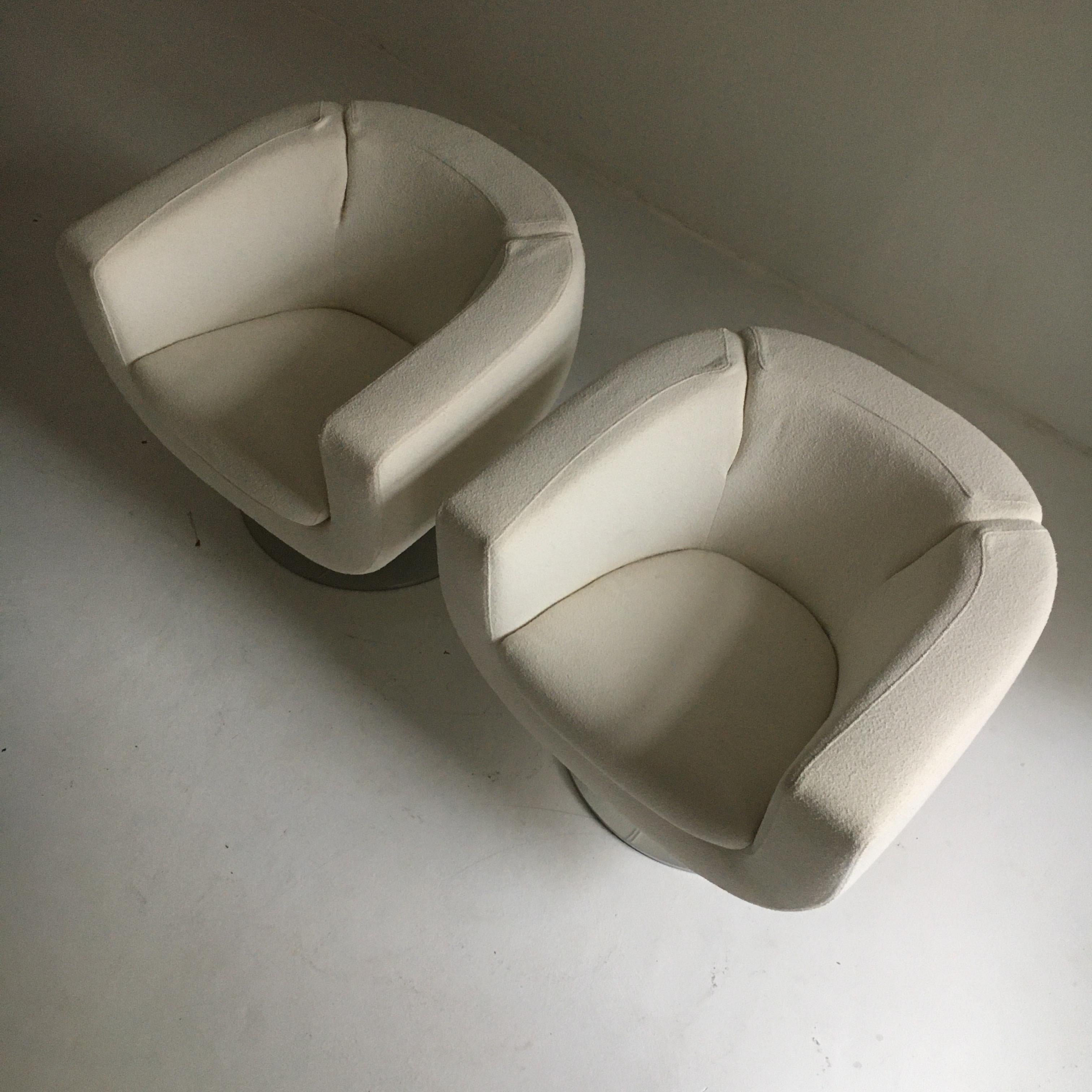 2000s chair