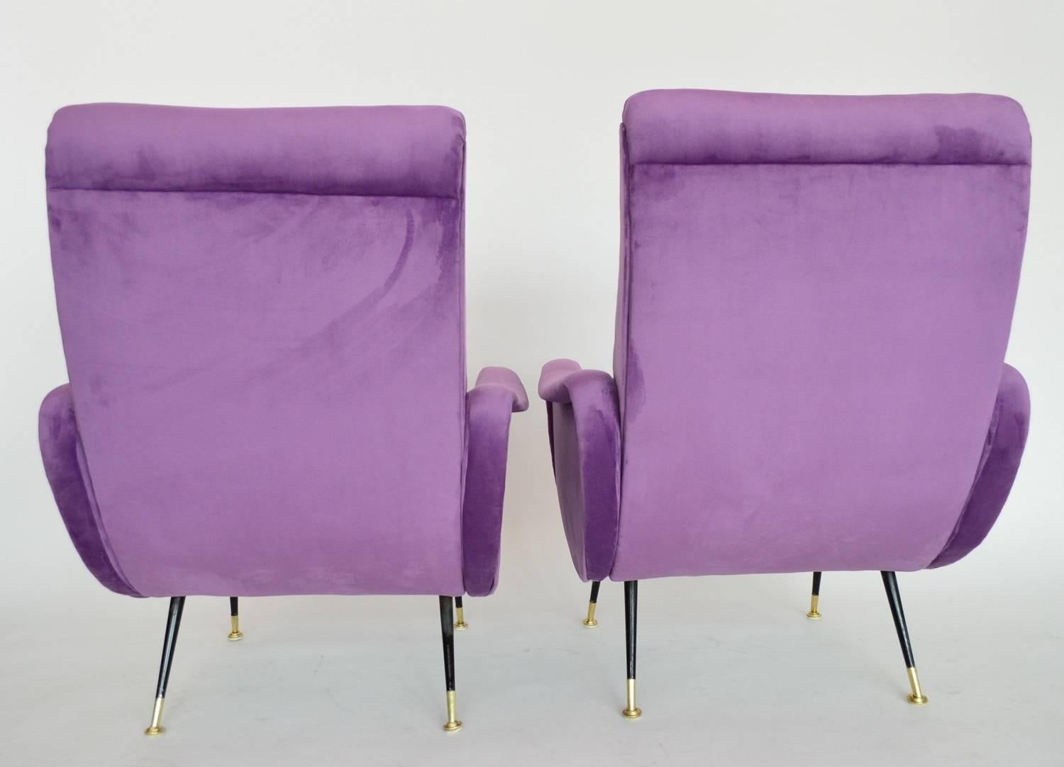 Italian Armchairs Restored with Light Purple Velvet, 1950s In Excellent Condition In Morazzone, Varese