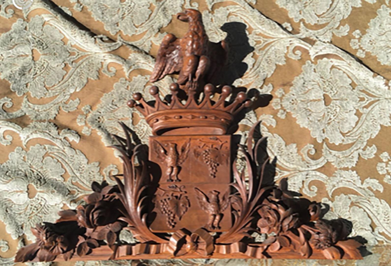 Italian Armorial Pediments with Eagles, a Pair For Sale 7