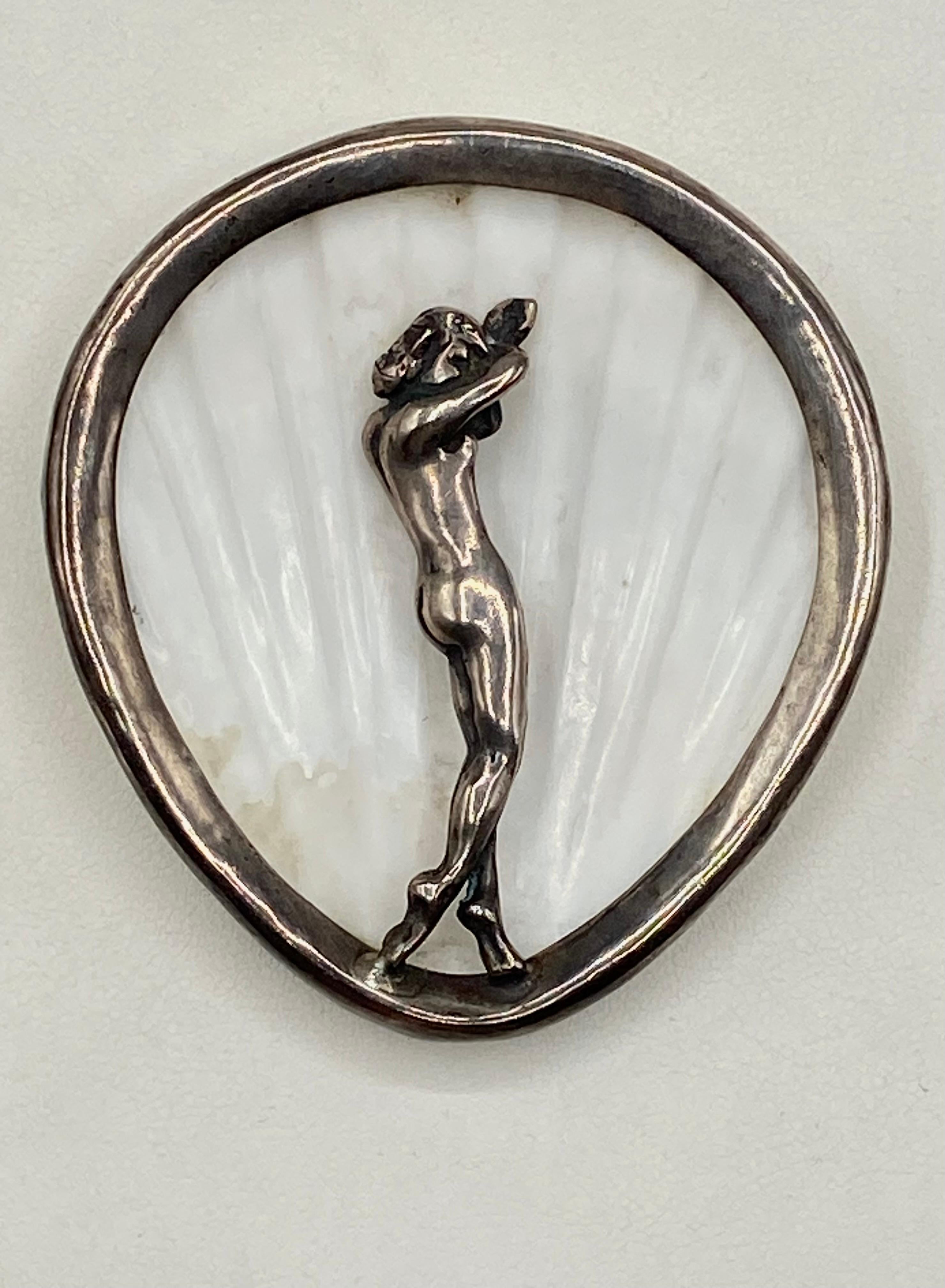 Italian Art Deco 1930s Silver & Shell Birth of Venus Brooch For Sale 2
