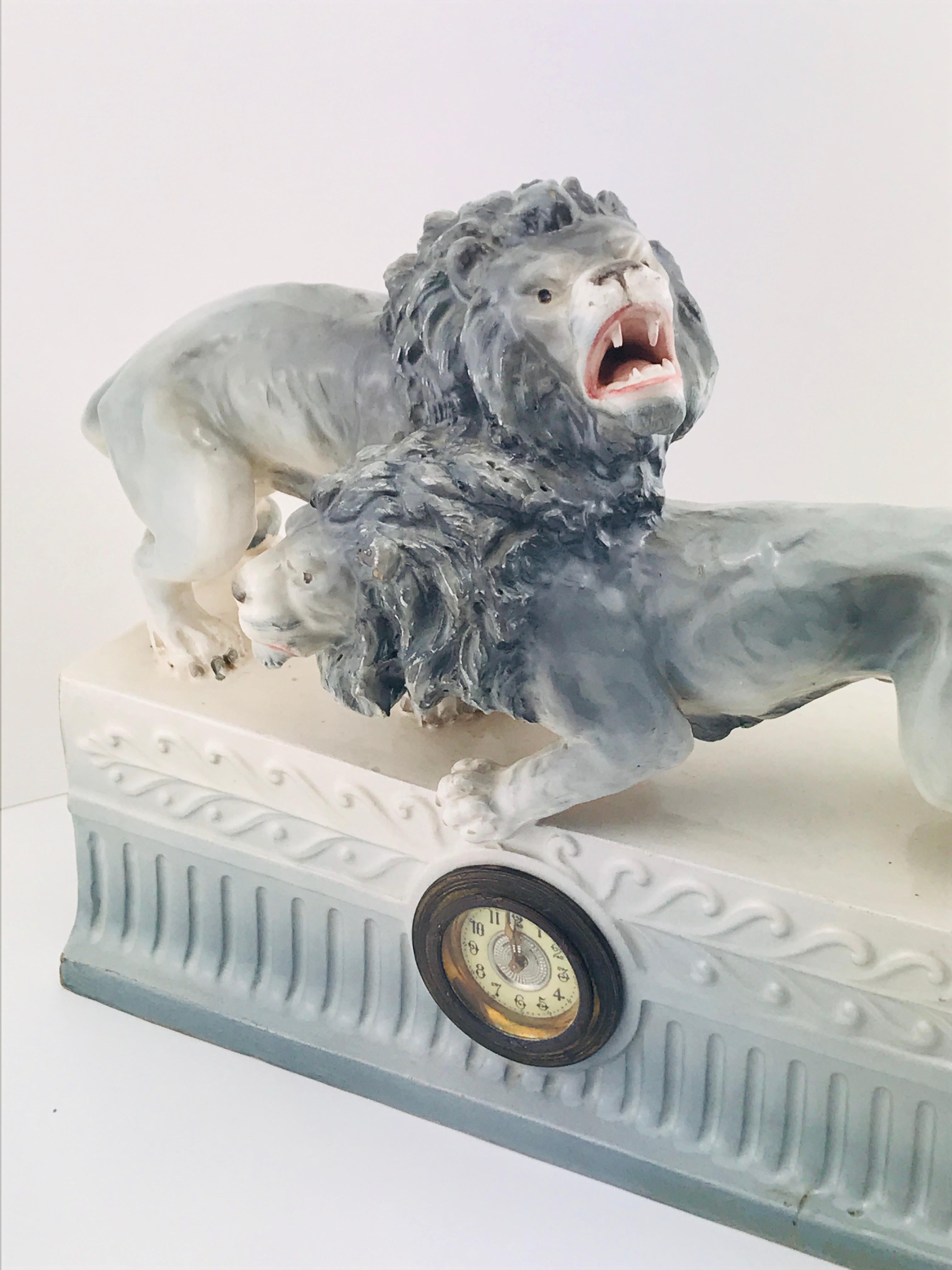 Italian Art Deco 1940s Ceramic Lions Sculpture Table Clock, 1940s 9