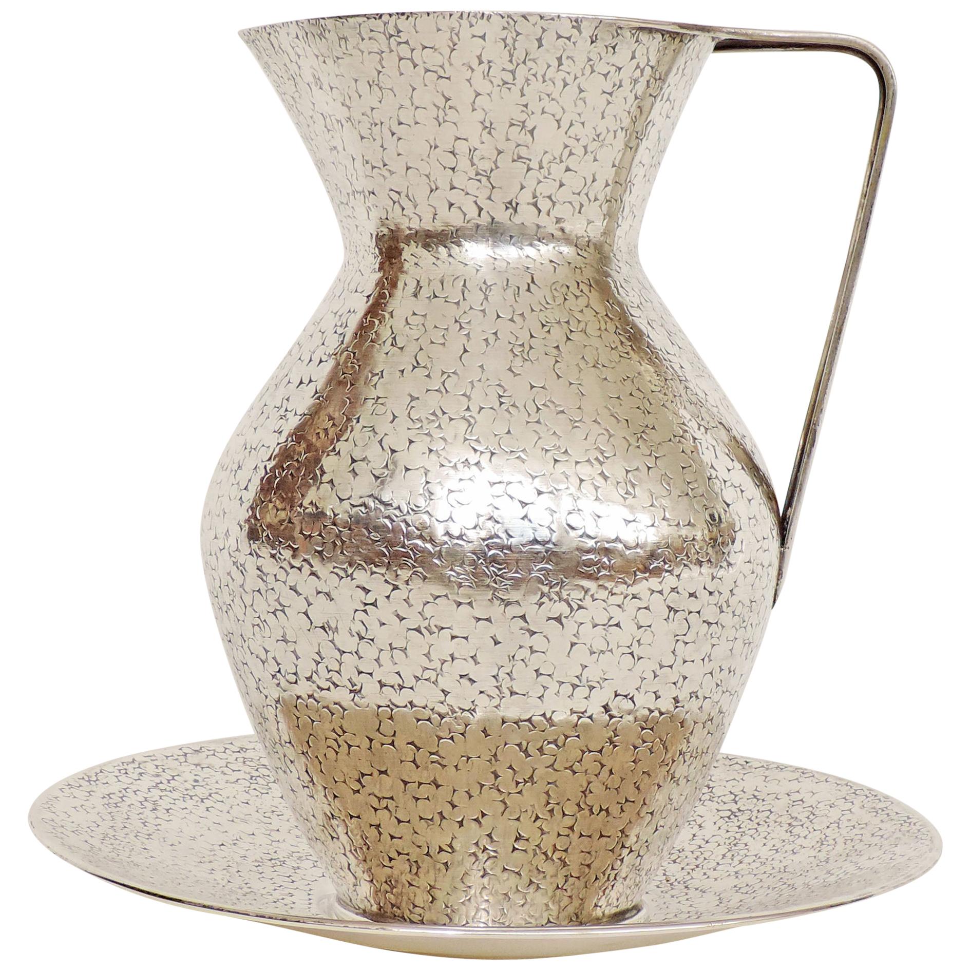 Italian Art Deco 1940s Hammered Silver Jug and Plate Attributed to Gio Ponti