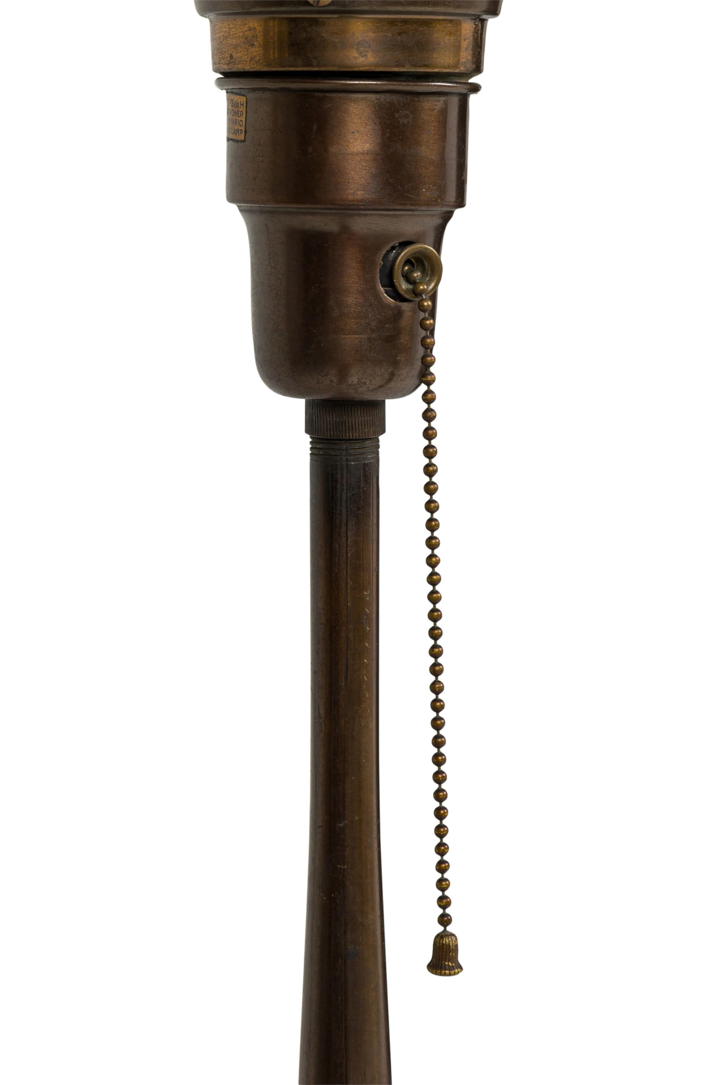 Italian Art Deco 3-Tier Torchiere Floor Lamp en venta 3