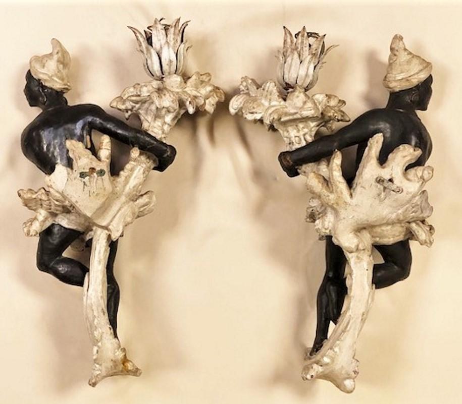 Italian Art Deco, a Pair of Carved & Painted Wood Wall Sconces, Ca. 1920s For Sale 7
