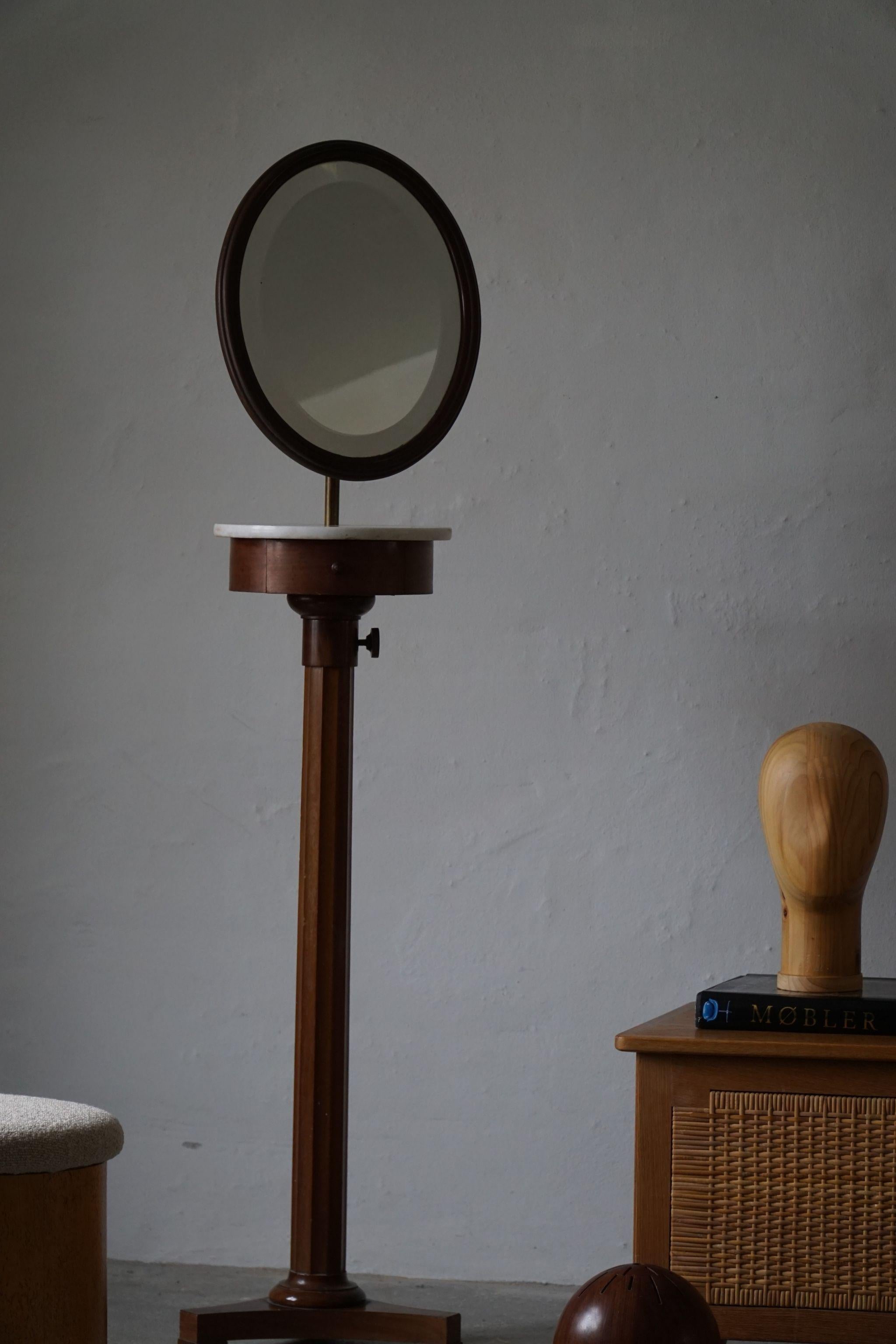 Italian Art Deco Adjustable Pedistal Mirror in Walnut, Late Empire Style, 1940s 4