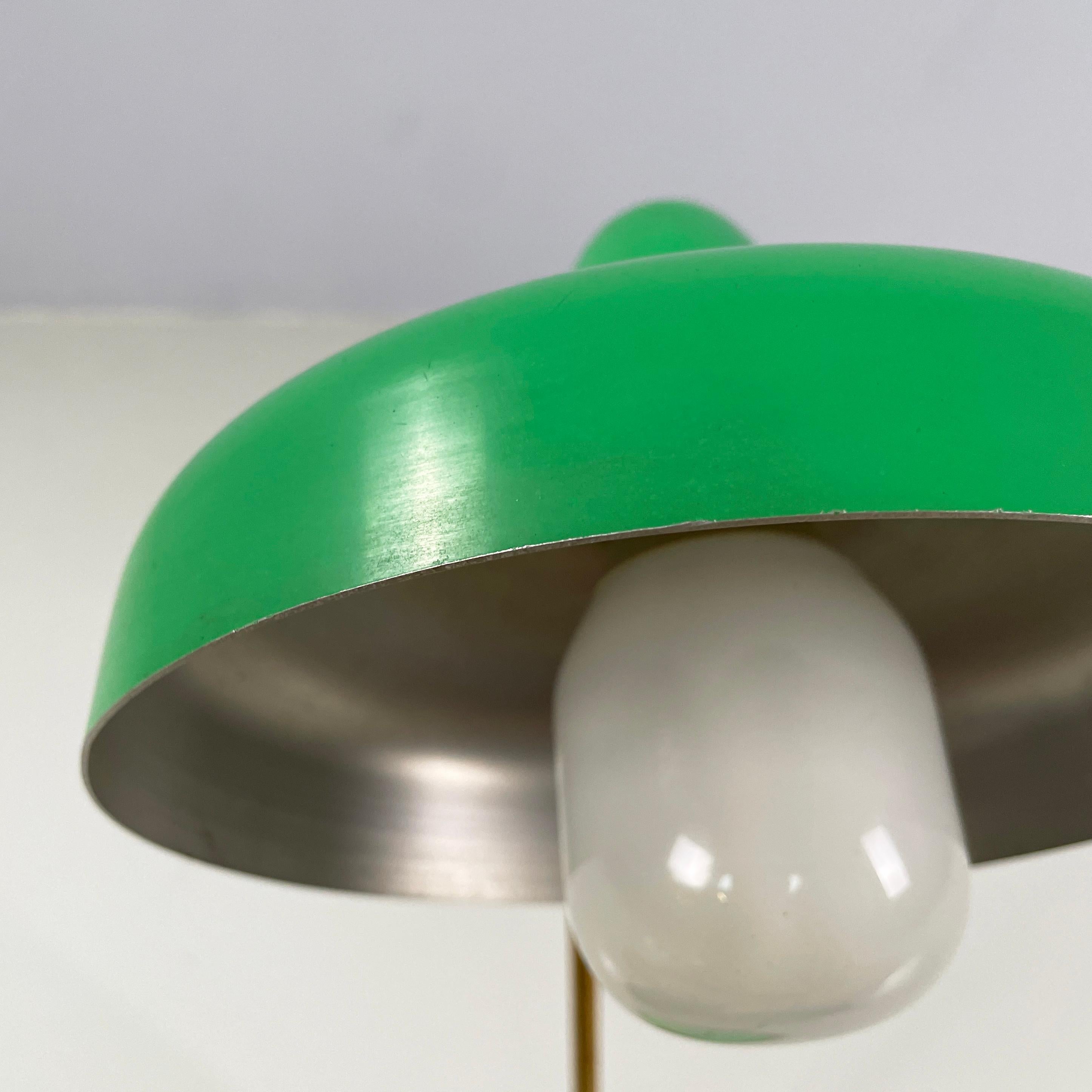 Lampe de table Art déco italienne réglable en laiton et métal vert, années 1950 en vente 8