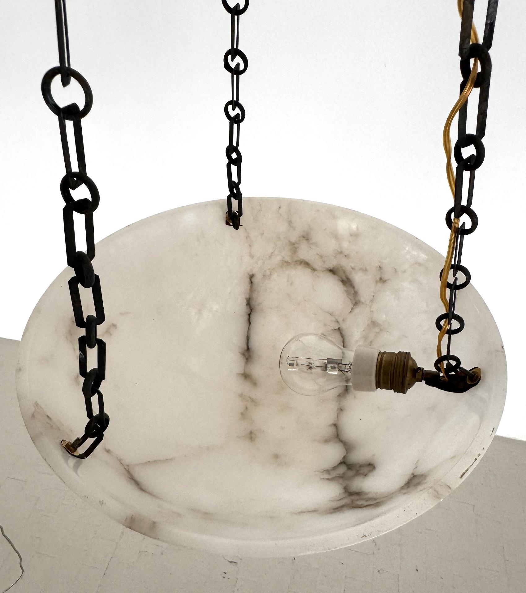 Italienischer Art-Déco-Kronleuchter aus Alabaster mit originaler Kette, 1940er Jahre 5