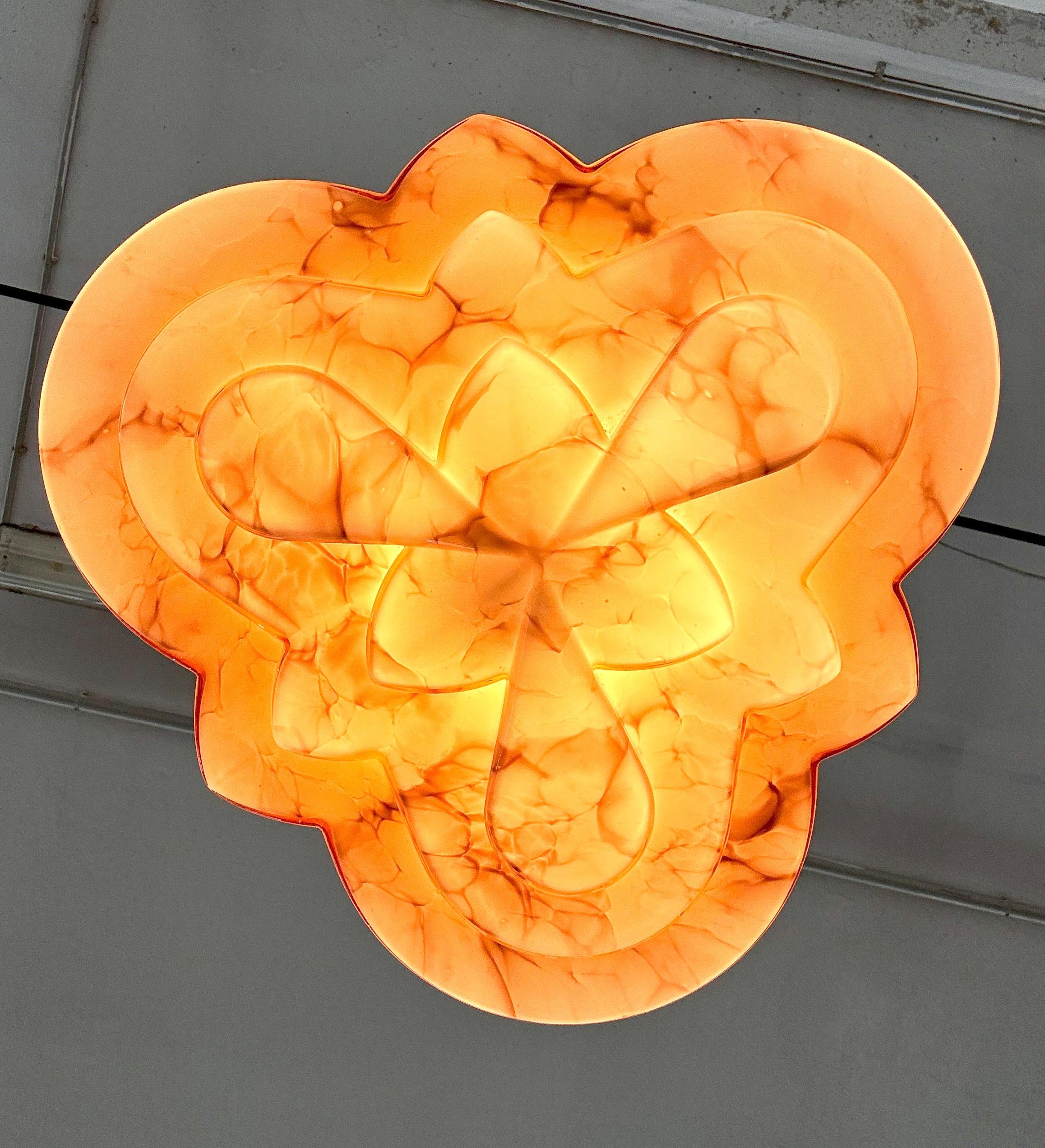 Vetro Lampadario in vetro alabastro Art Deco italiano, anni '40 in vendita