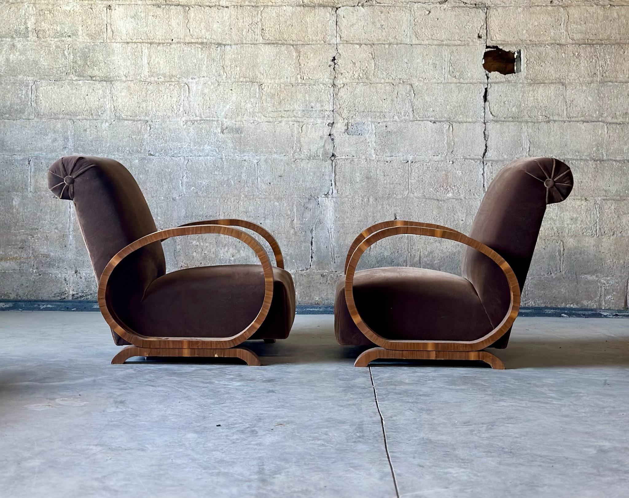 Italian Art Deco Armchairs 2