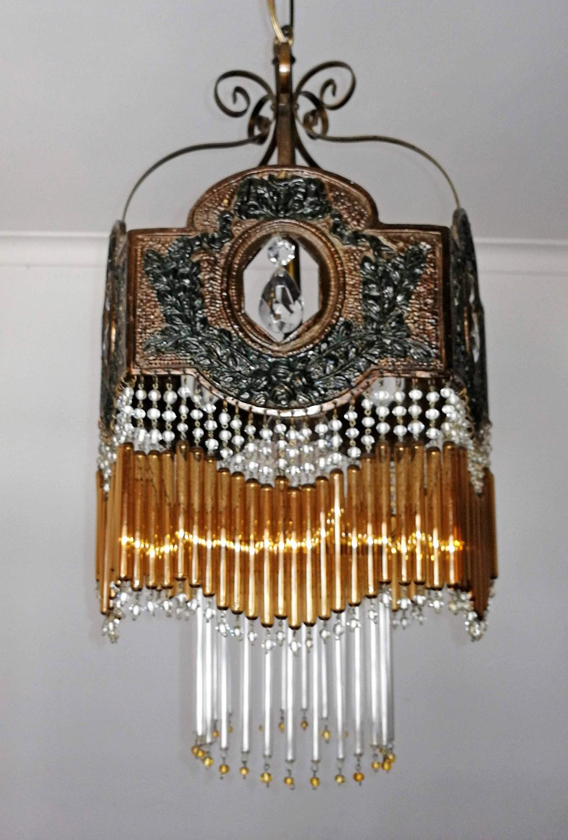 Italian Art Deco Art Nouveau Amber & Clear Beaded Glass Fringe Murano Chandelier In Good Condition For Sale In Coimbra, PT