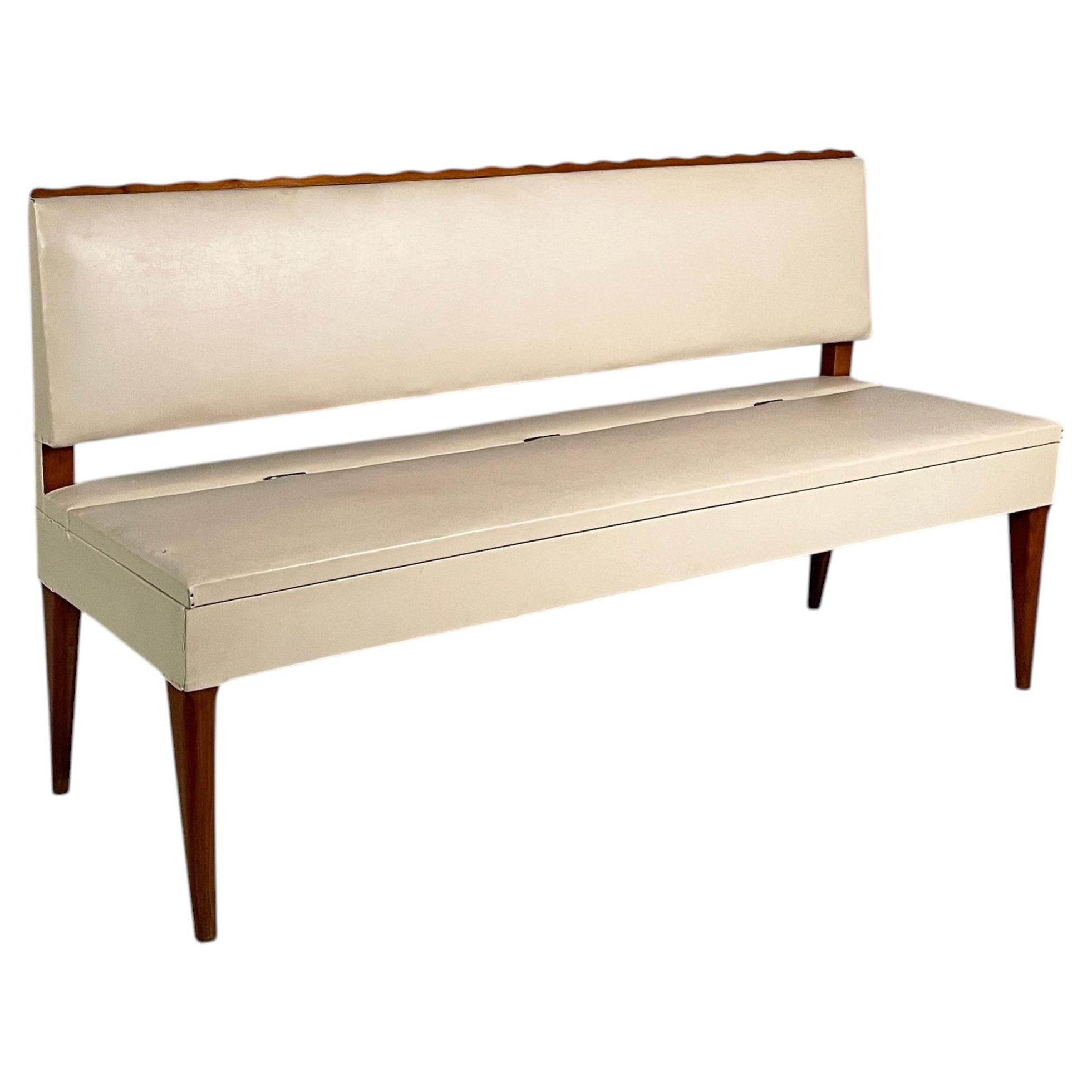 Italian Art Deco bench in wood and white leather, 1940s