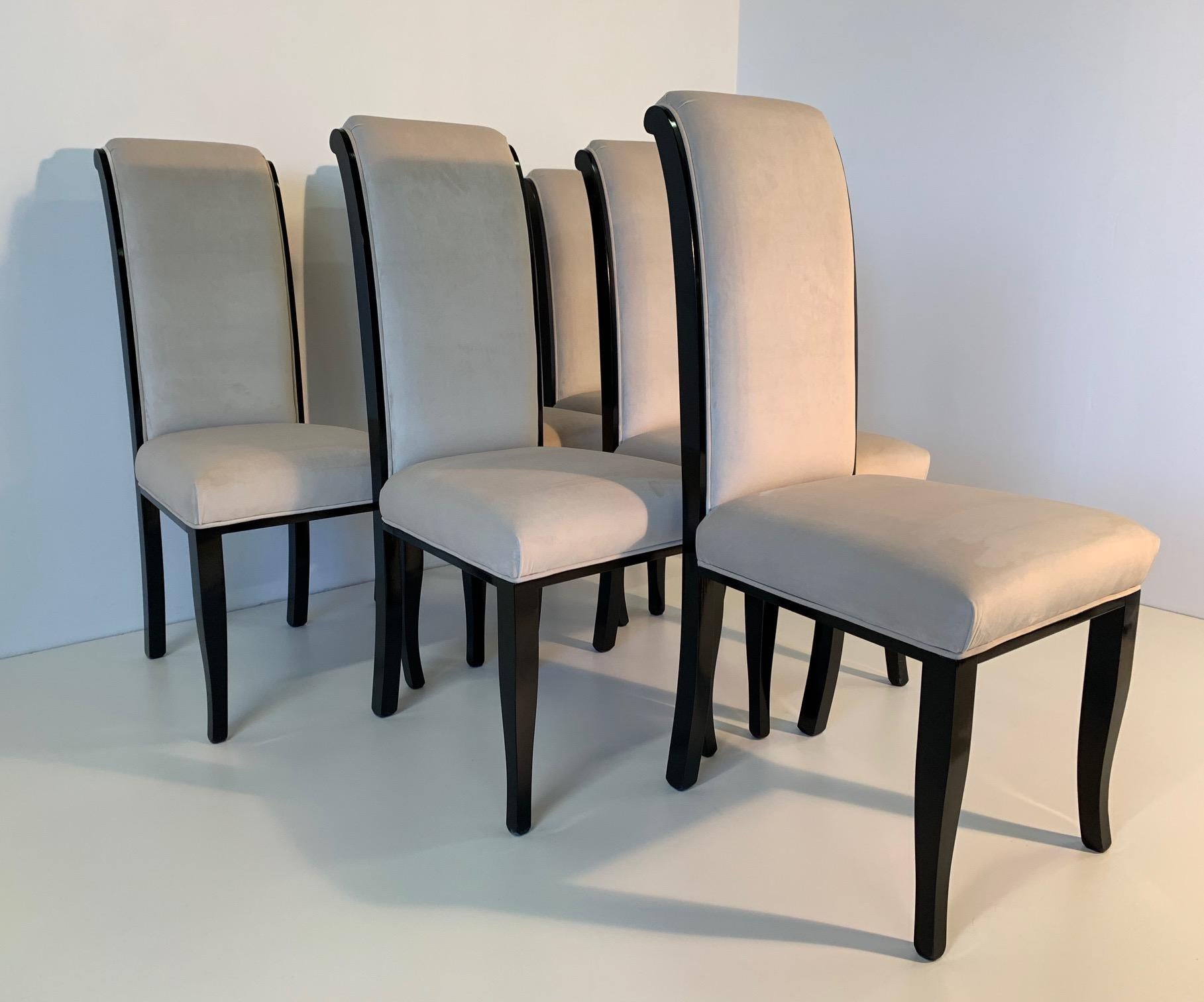 Italian Art Deco Black and Ivory Velvet Chairs In Good Condition In Meda, MB